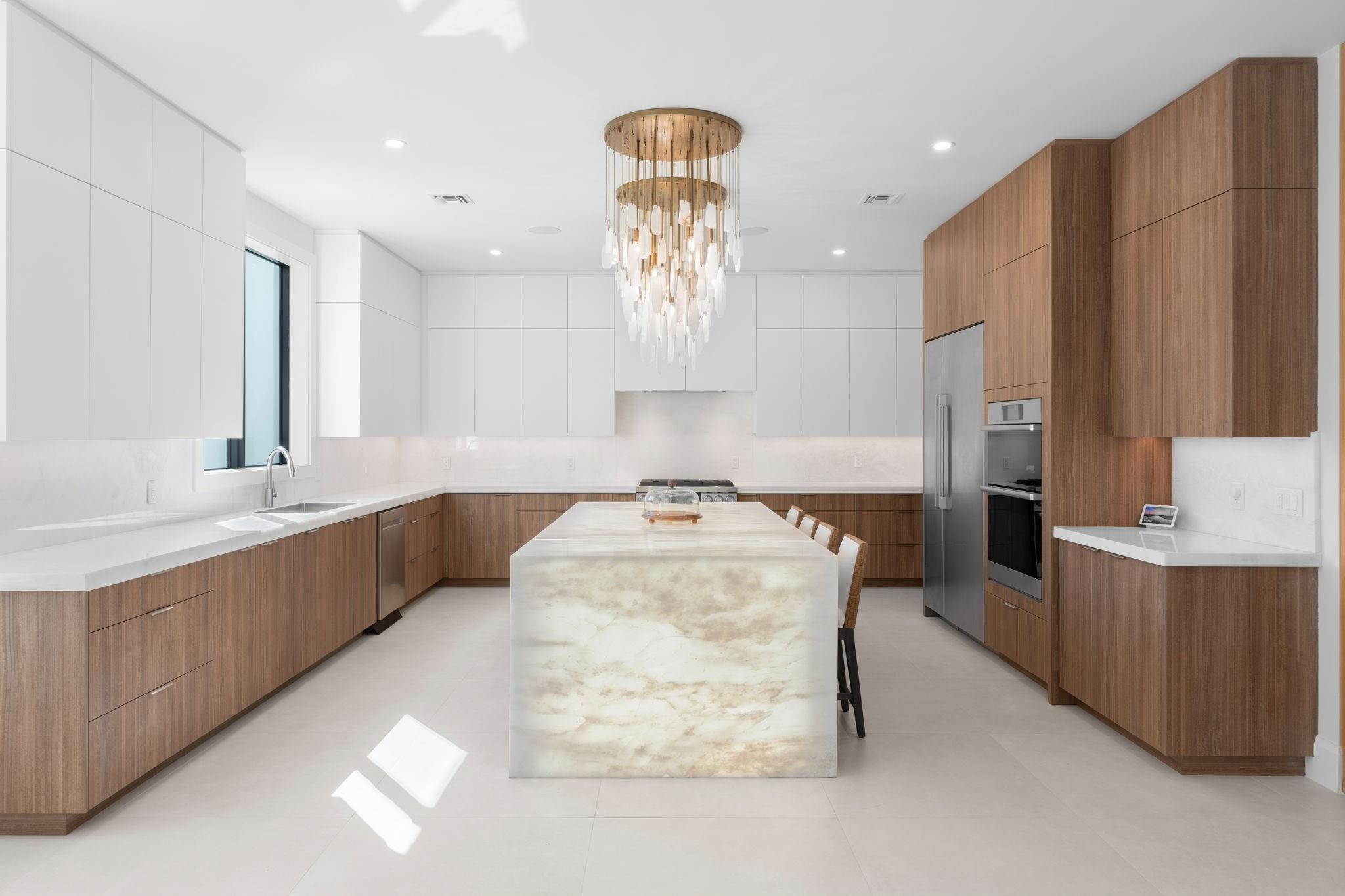 1400 Middle Riv Dr Fort Lauderdale, FL 33304