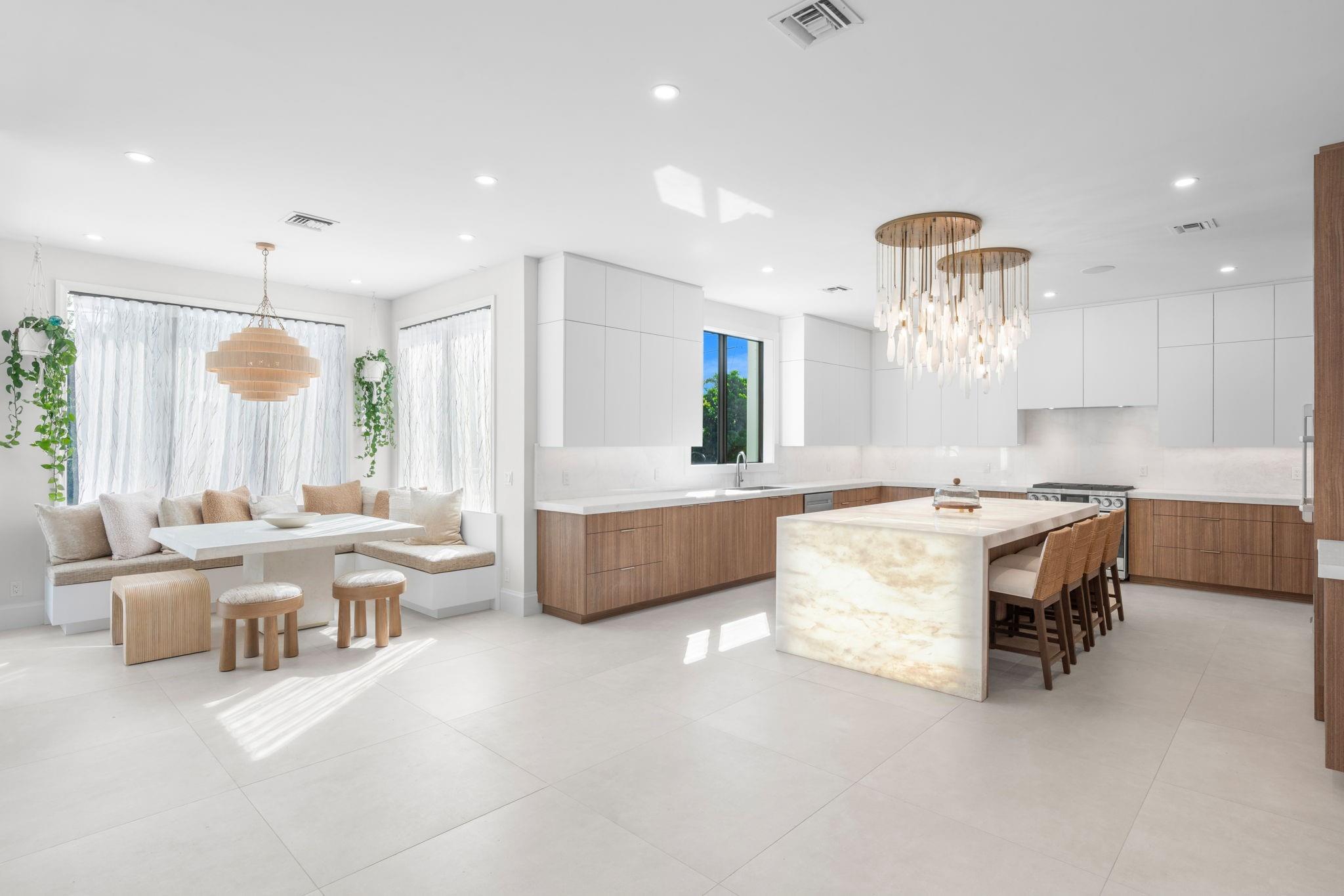 1400 Middle Riv Dr Fort Lauderdale, FL 33304