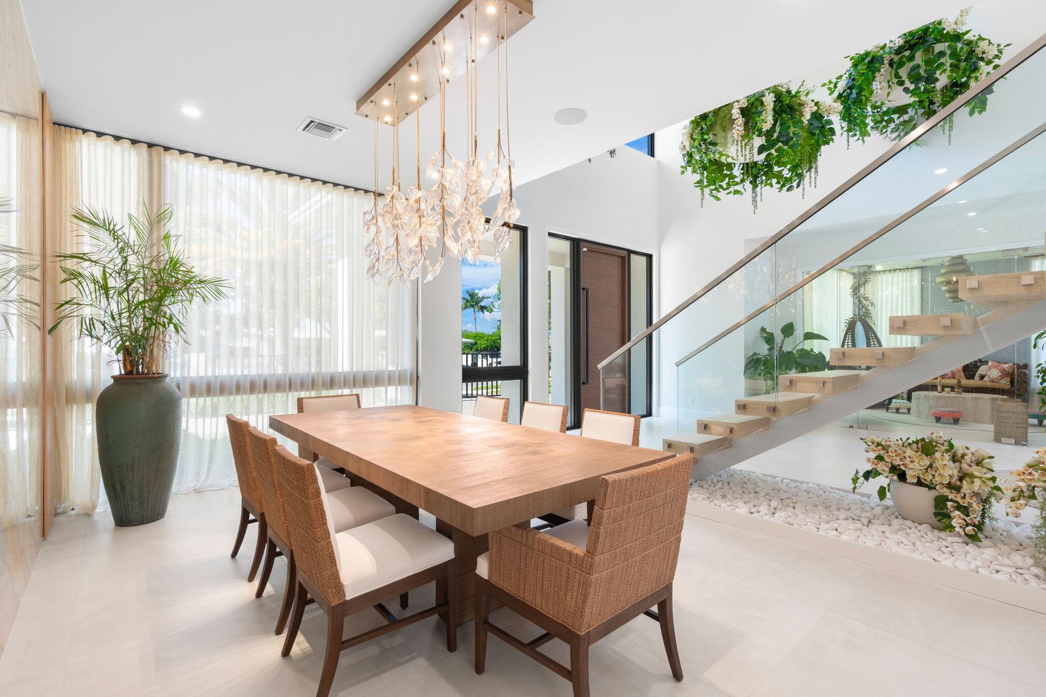 1400 Middle Riv Dr Fort Lauderdale, FL 33304