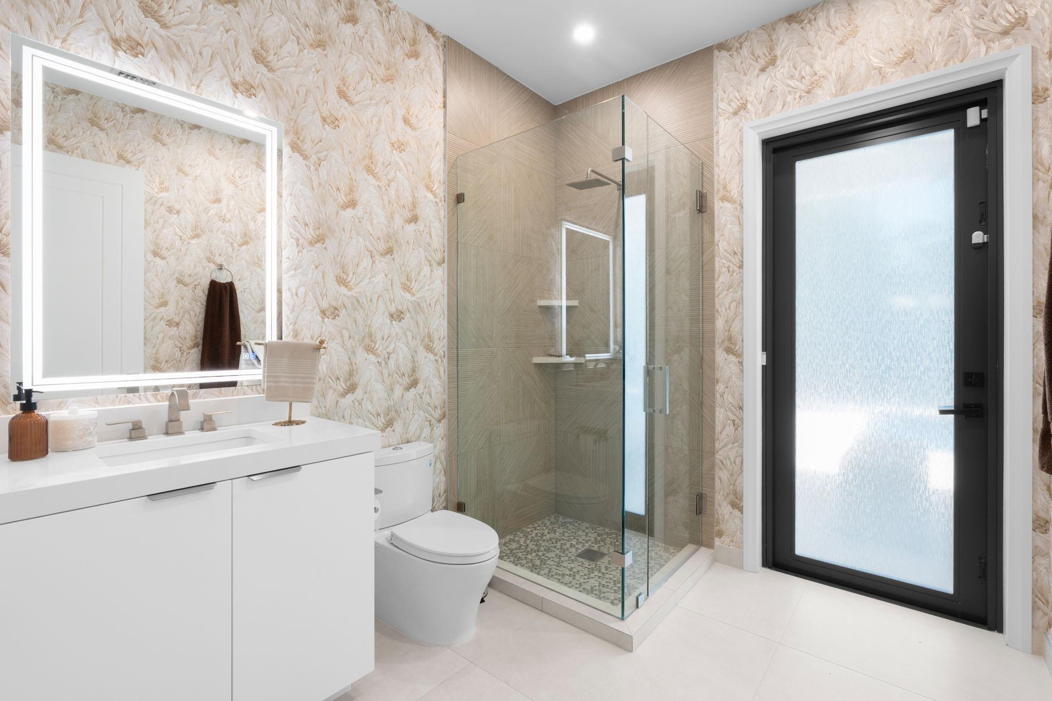 1400 Middle Riv Dr Fort Lauderdale, FL 33304