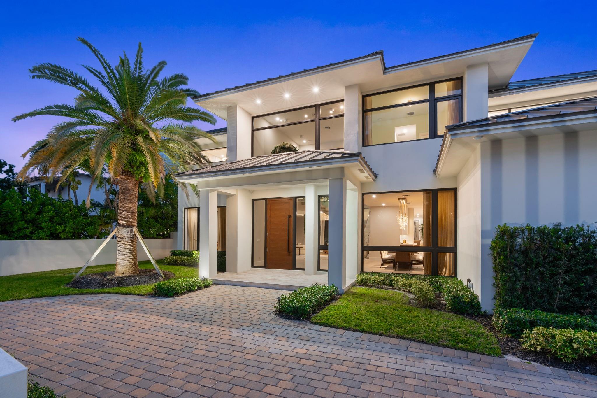 1400 Middle Riv Dr Fort Lauderdale, FL 33304