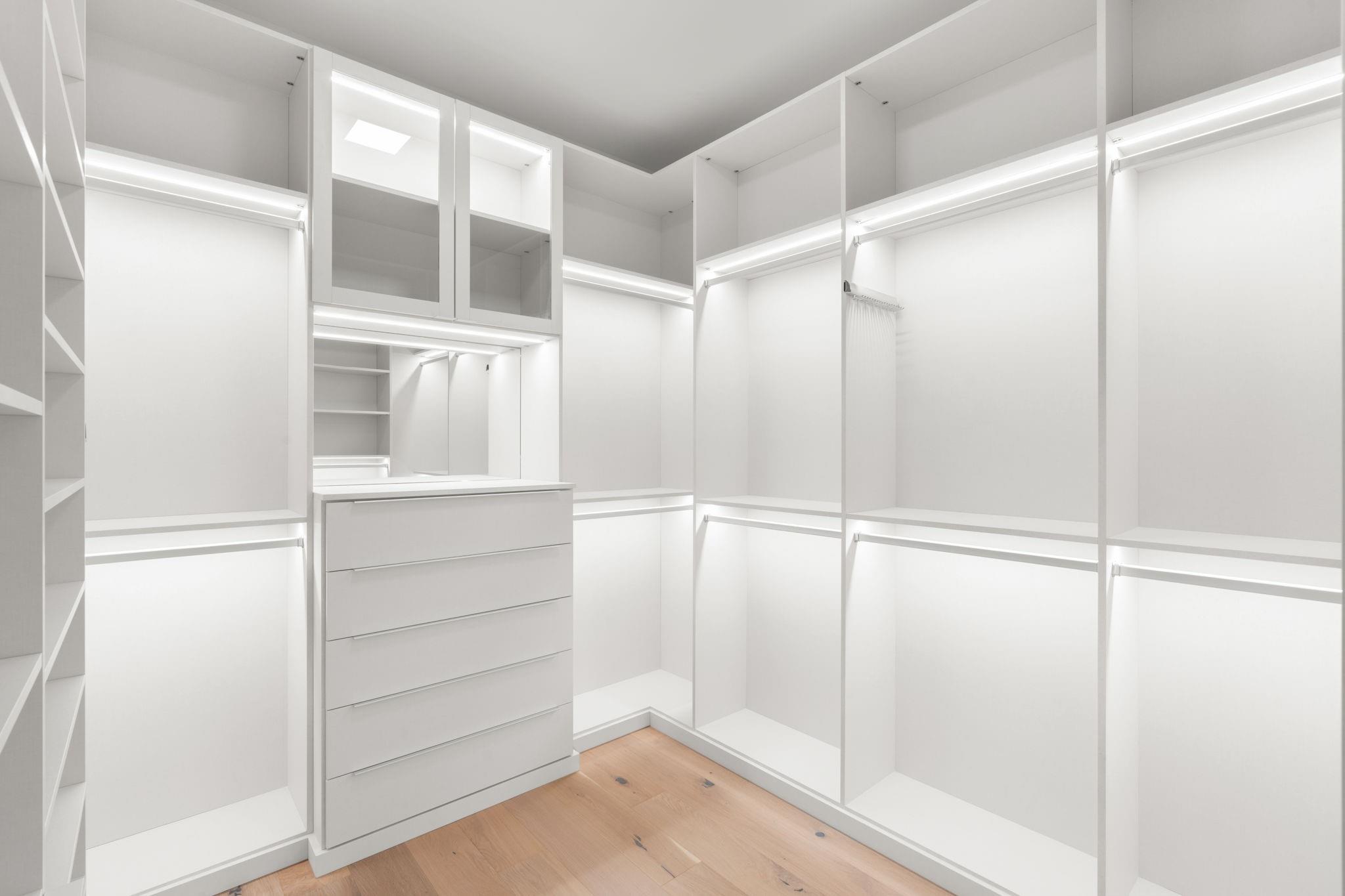 1400 Middle Riv Dr Fort Lauderdale, FL 33304