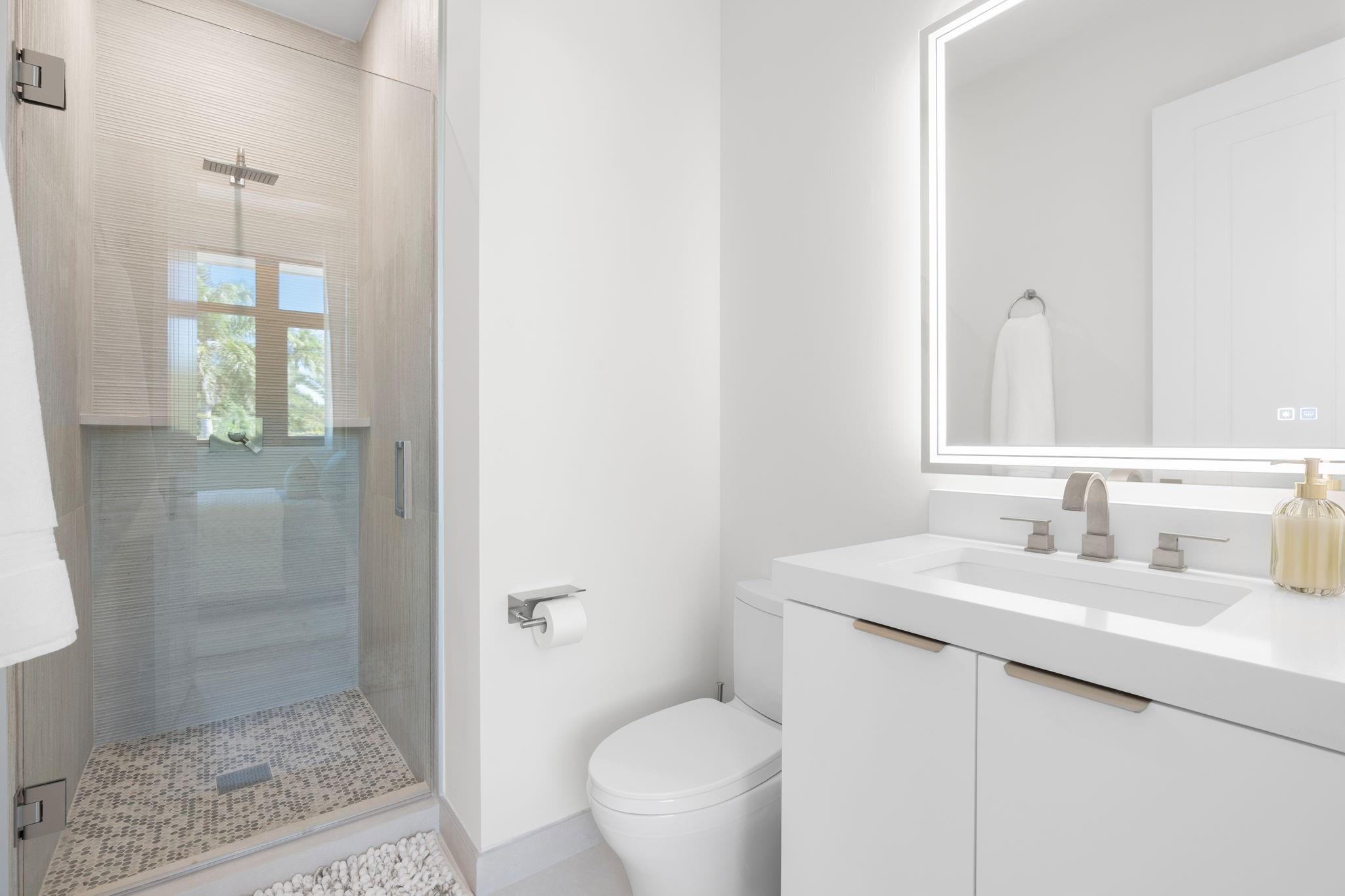 1400 Middle Riv Dr Fort Lauderdale, FL 33304