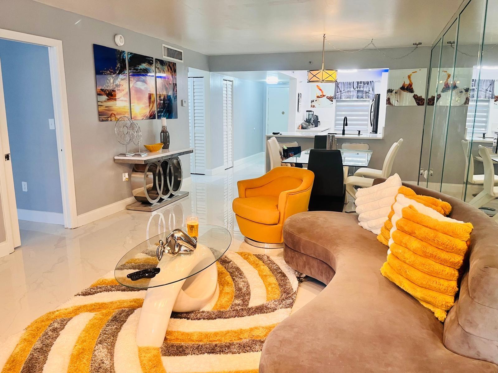 3910 Inverrary Blvd #203B