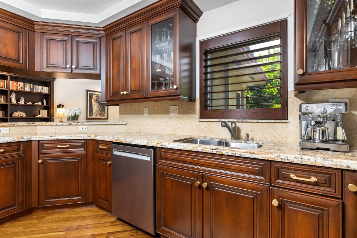 359 Poinciana Dr Fort Lauderdale, FL 33301