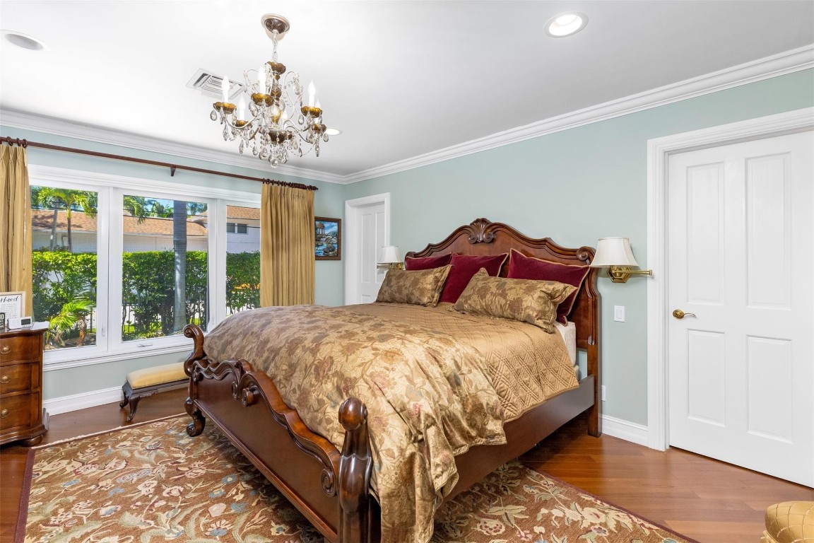 359 Poinciana Dr Fort Lauderdale, FL 33301