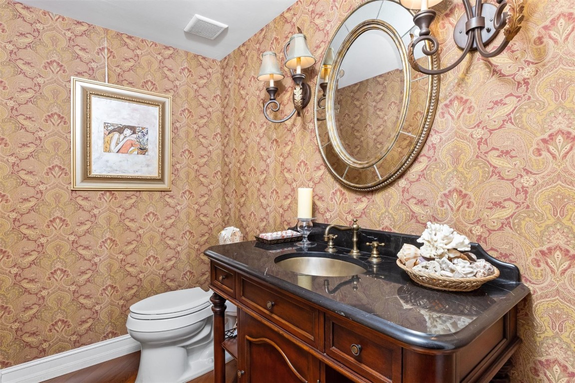 359 Poinciana Dr Fort Lauderdale, FL 33301