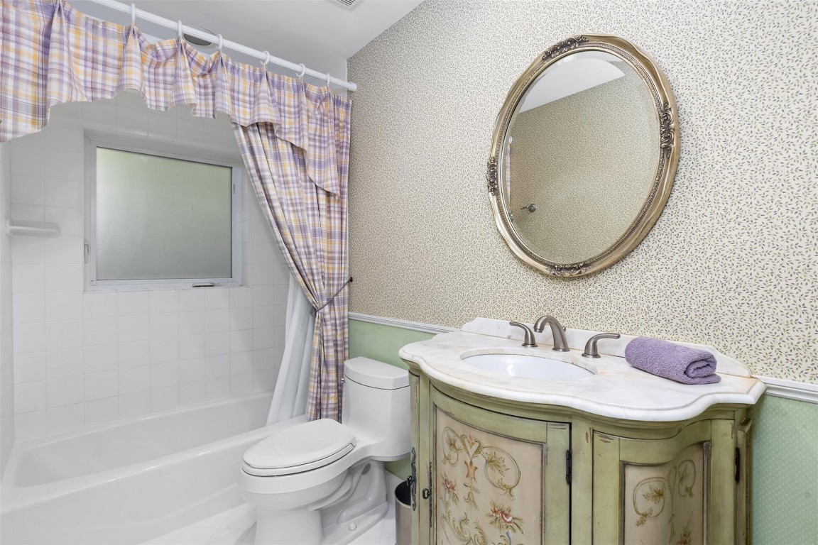 359 Poinciana Dr Fort Lauderdale, FL 33301