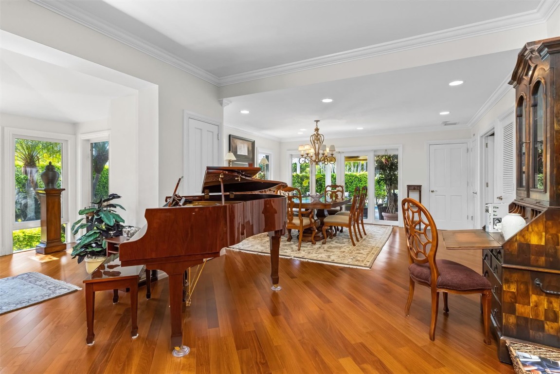 359 Poinciana Dr Fort Lauderdale, FL 33301