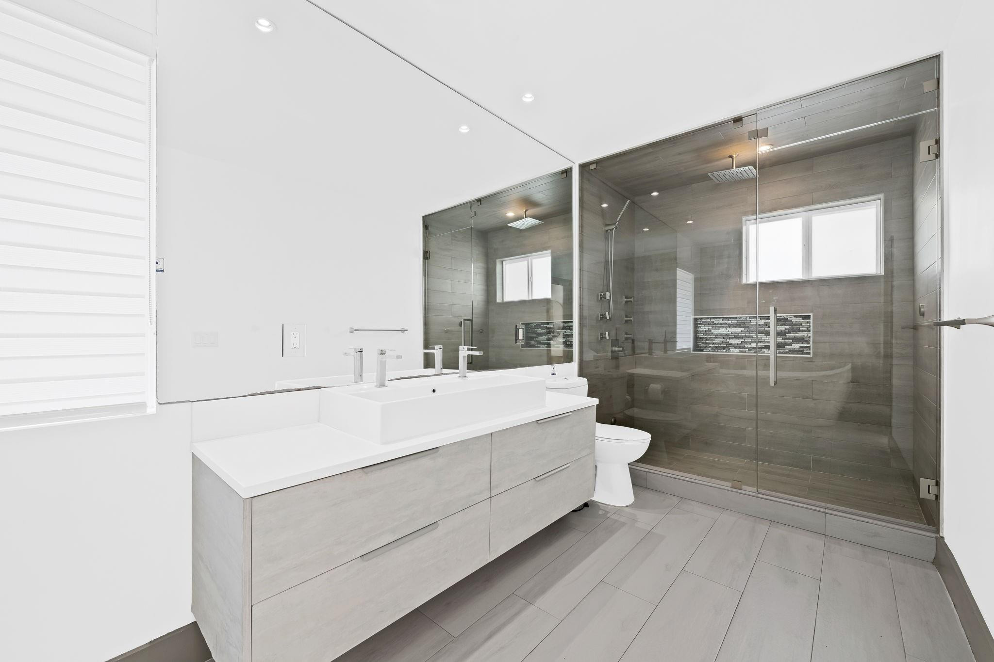 2711 Mayan Fort Lauderdale, FL 33316