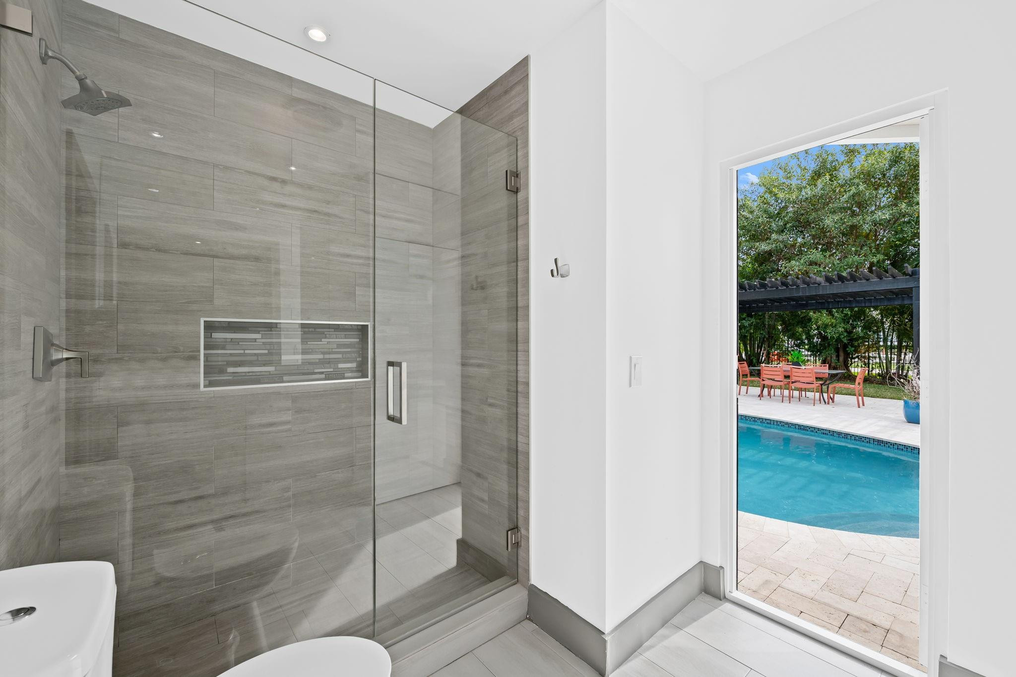 2711 Mayan Fort Lauderdale, FL 33316