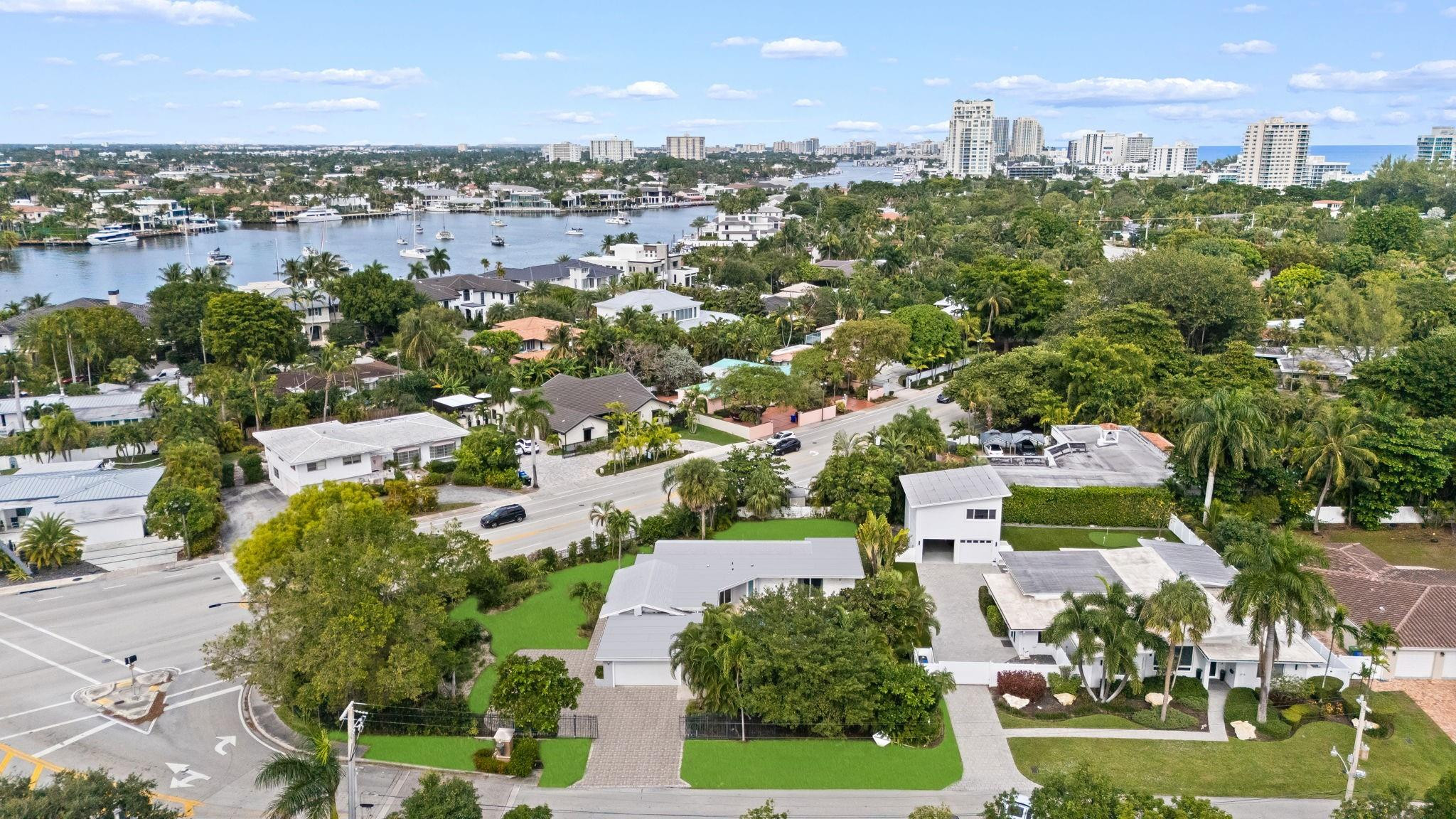 2711 Mayan Fort Lauderdale, FL 33316