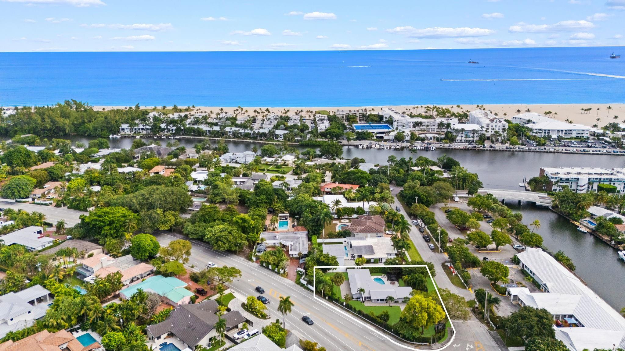 2711 Mayan Fort Lauderdale, FL 33316