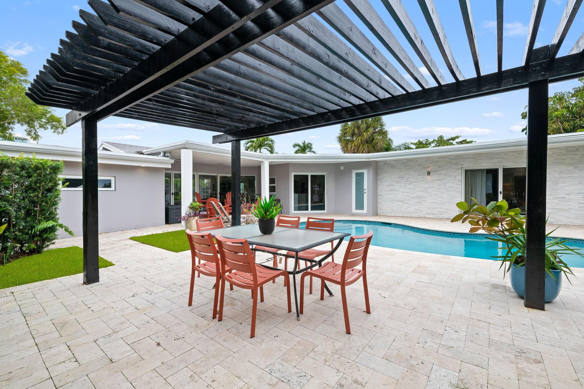 2711 Mayan Fort Lauderdale, FL 33316