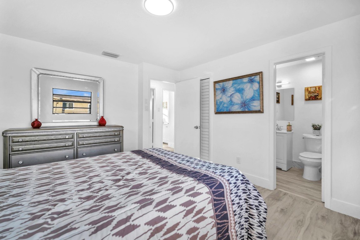 2210 NW 50th Lauderhill, FL 33313