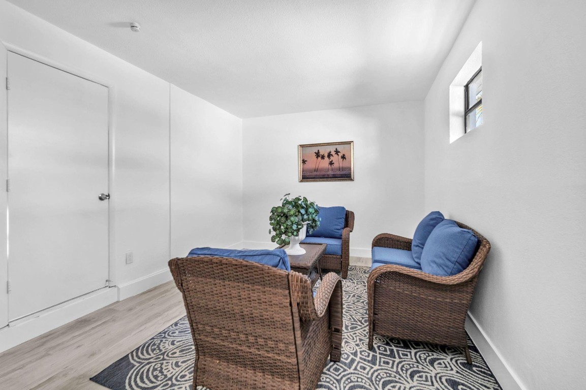 2210 NW 50th Lauderhill, FL 33313