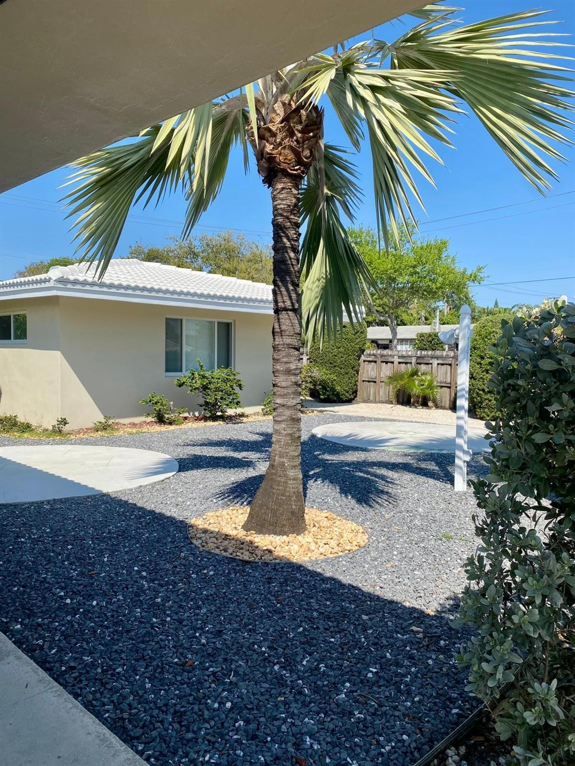 Undisclosed Address Fort Lauderdale, FL 33304