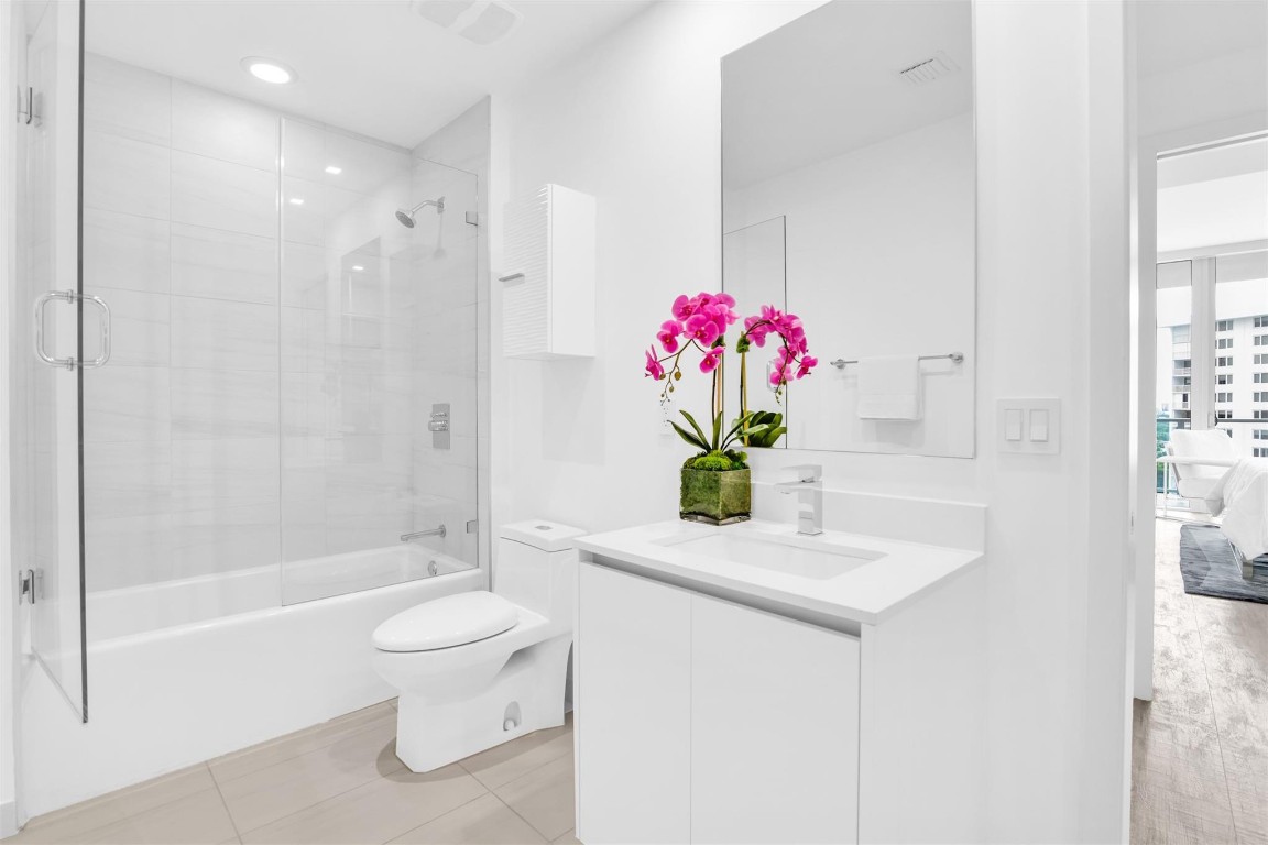 2200 N Ocean #S-906 Fort Lauderdale, FL 33305