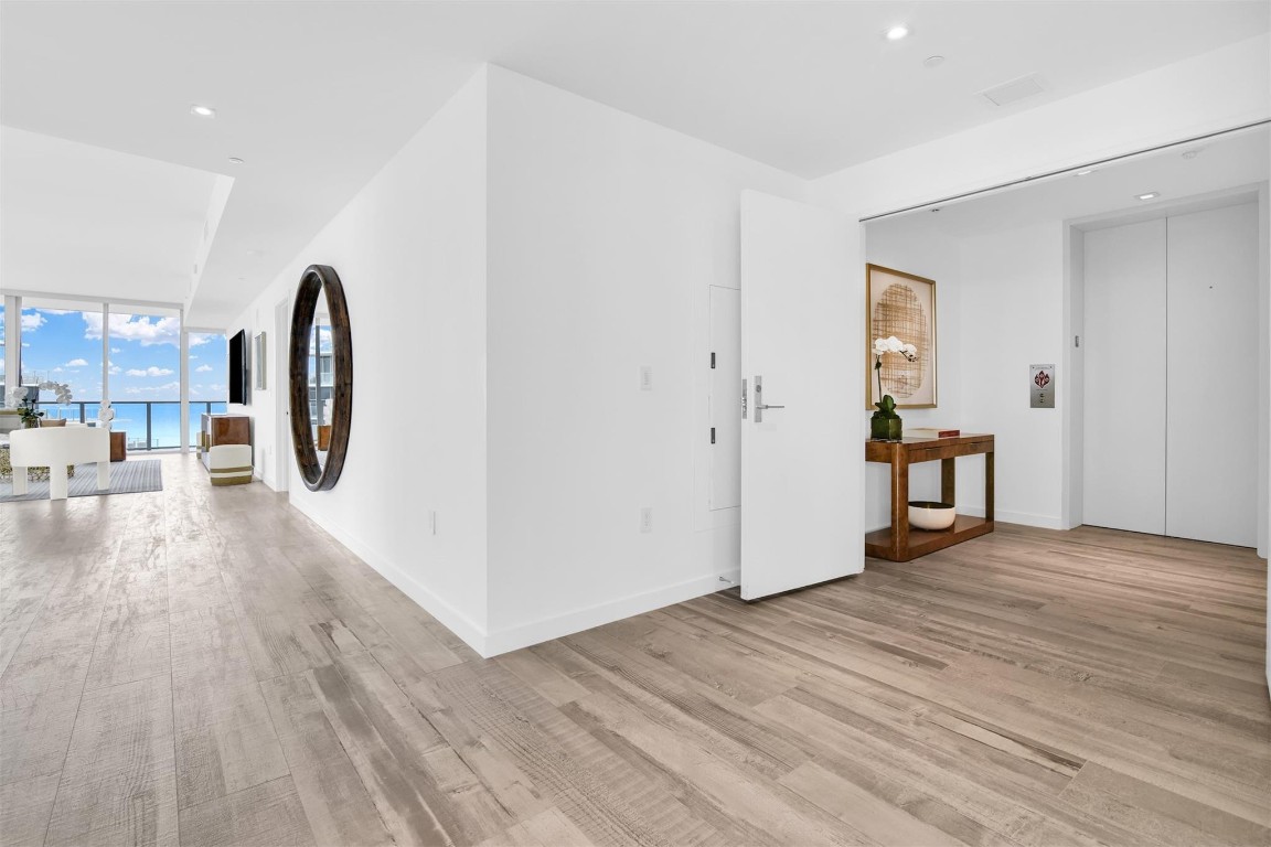 2200 N Ocean #S-906 Fort Lauderdale, FL 33305