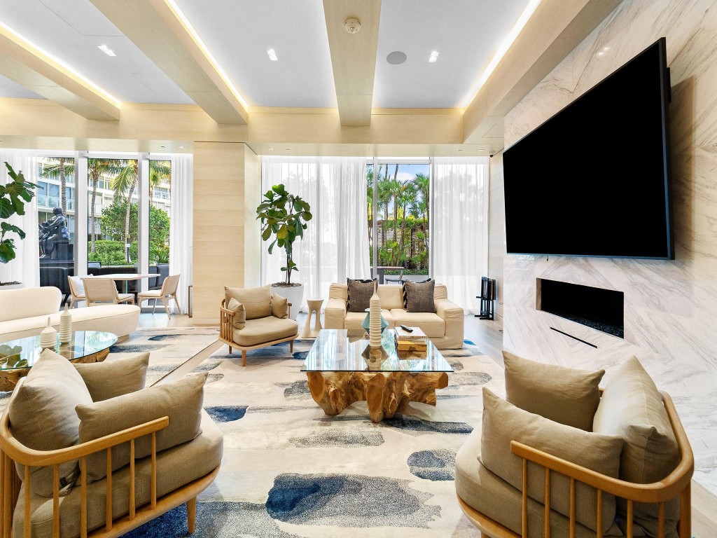 2200 N Ocean #S-906 Fort Lauderdale, FL 33305