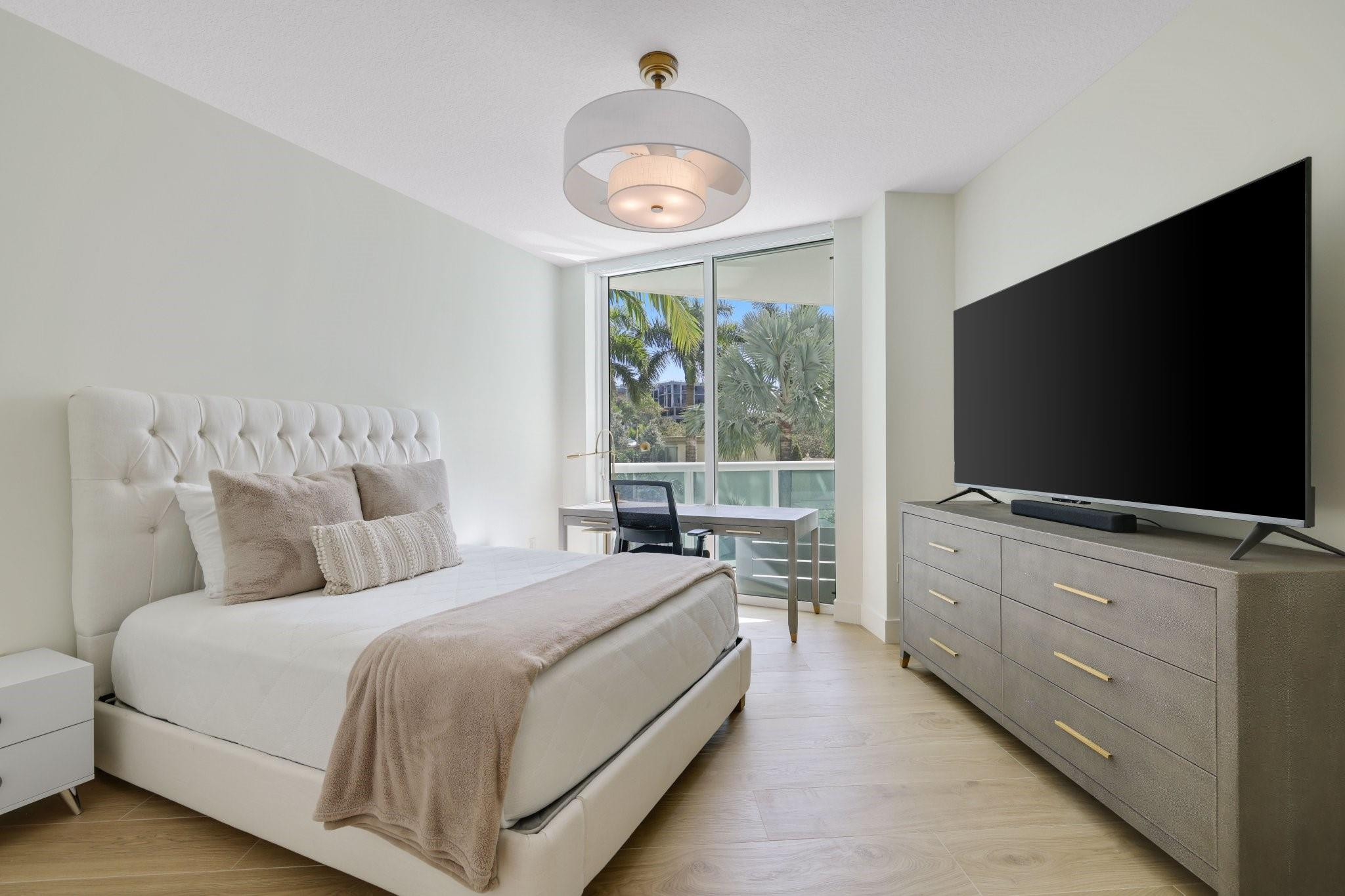 347 N New Riv #301 Fort Lauderdale, FL 33301