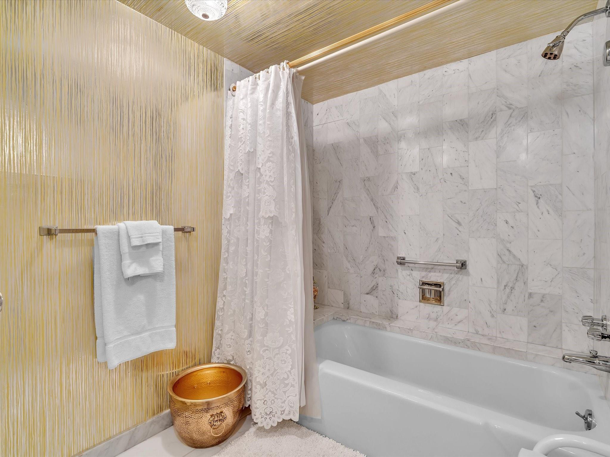 3550 Galt Ocean #1501 Fort Lauderdale, FL 33308