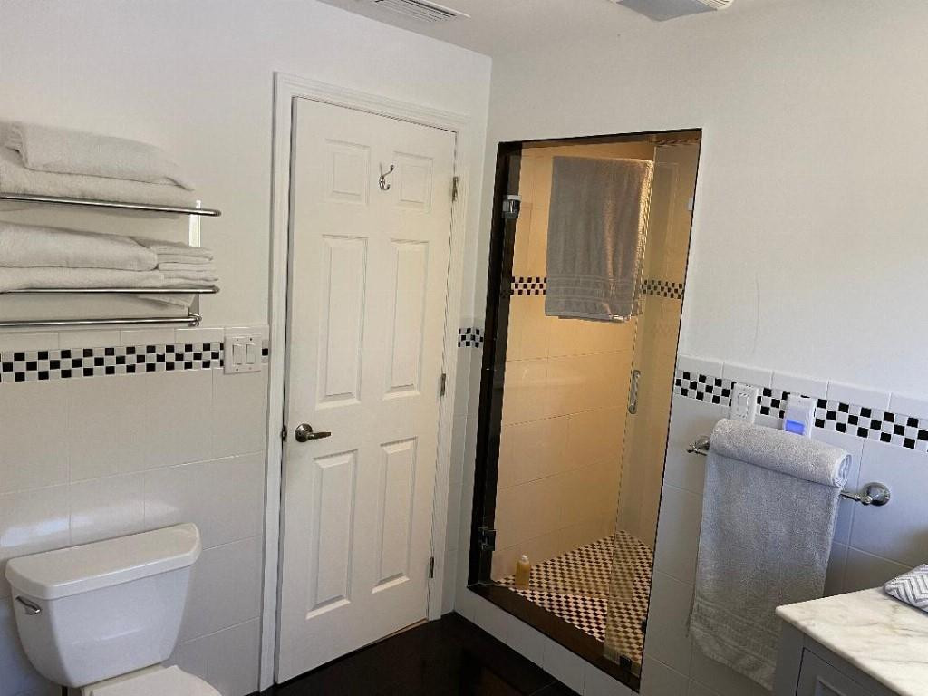 2200 NE 32nd Fort Lauderdale, FL 33305