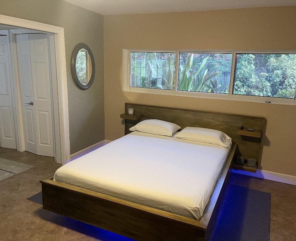 2200 NE 32nd Fort Lauderdale, FL 33305