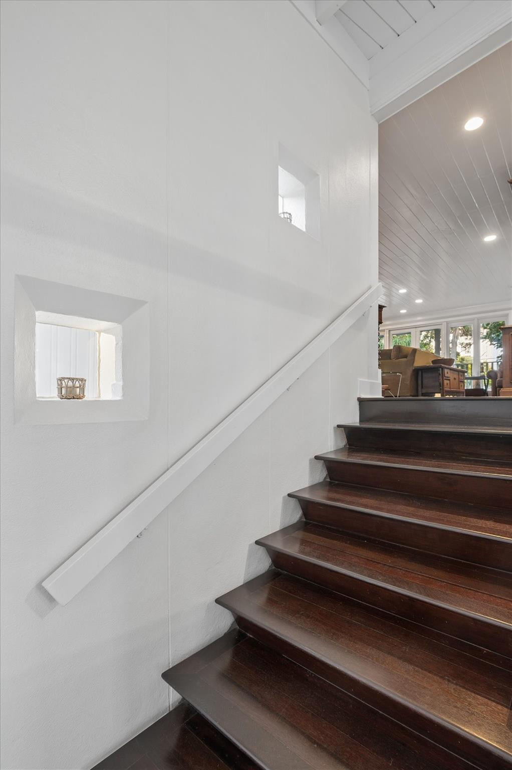 2609 NE 8th Fort Lauderdale, FL 33304