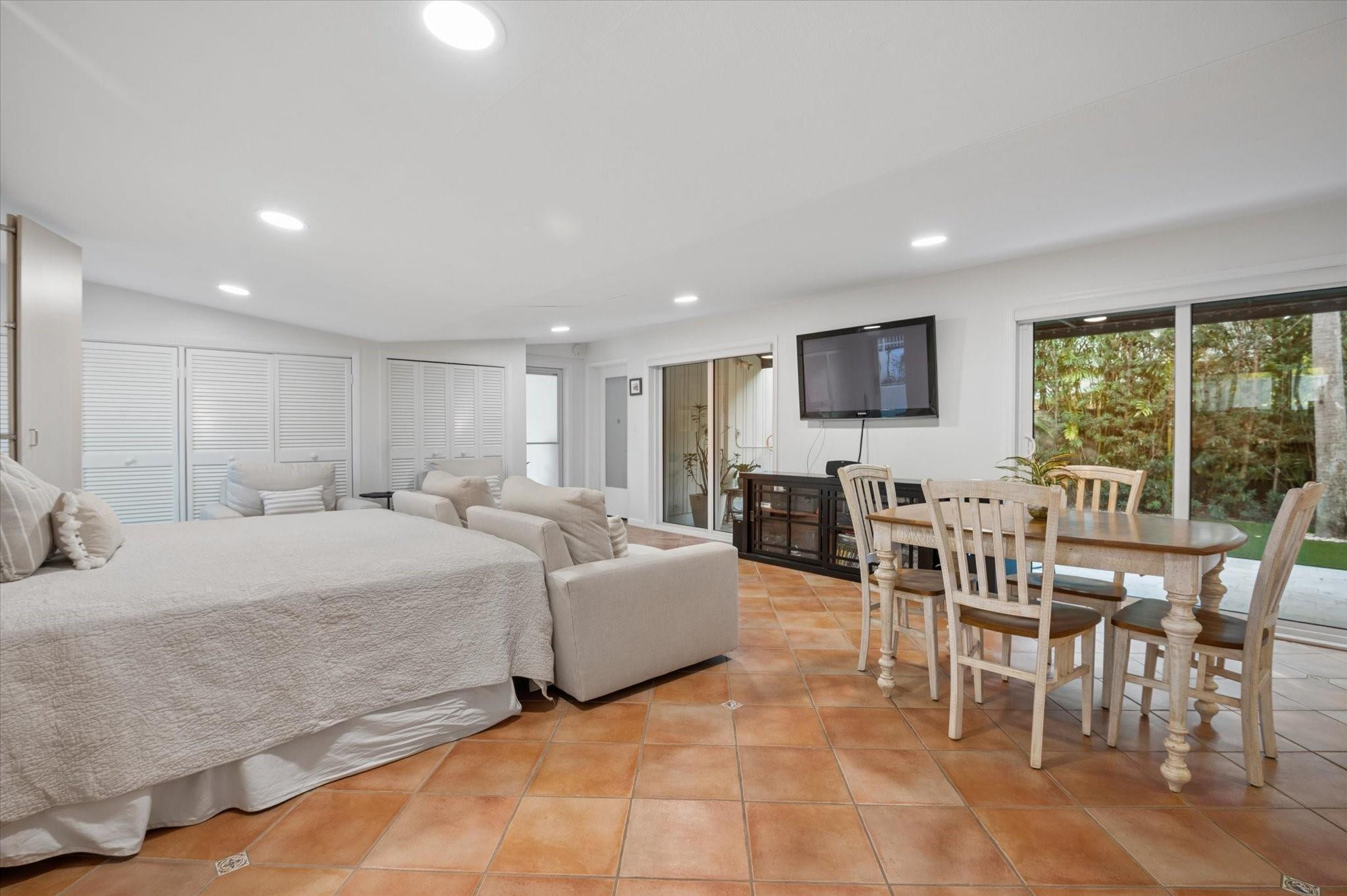 2609 NE 8th Fort Lauderdale, FL 33304