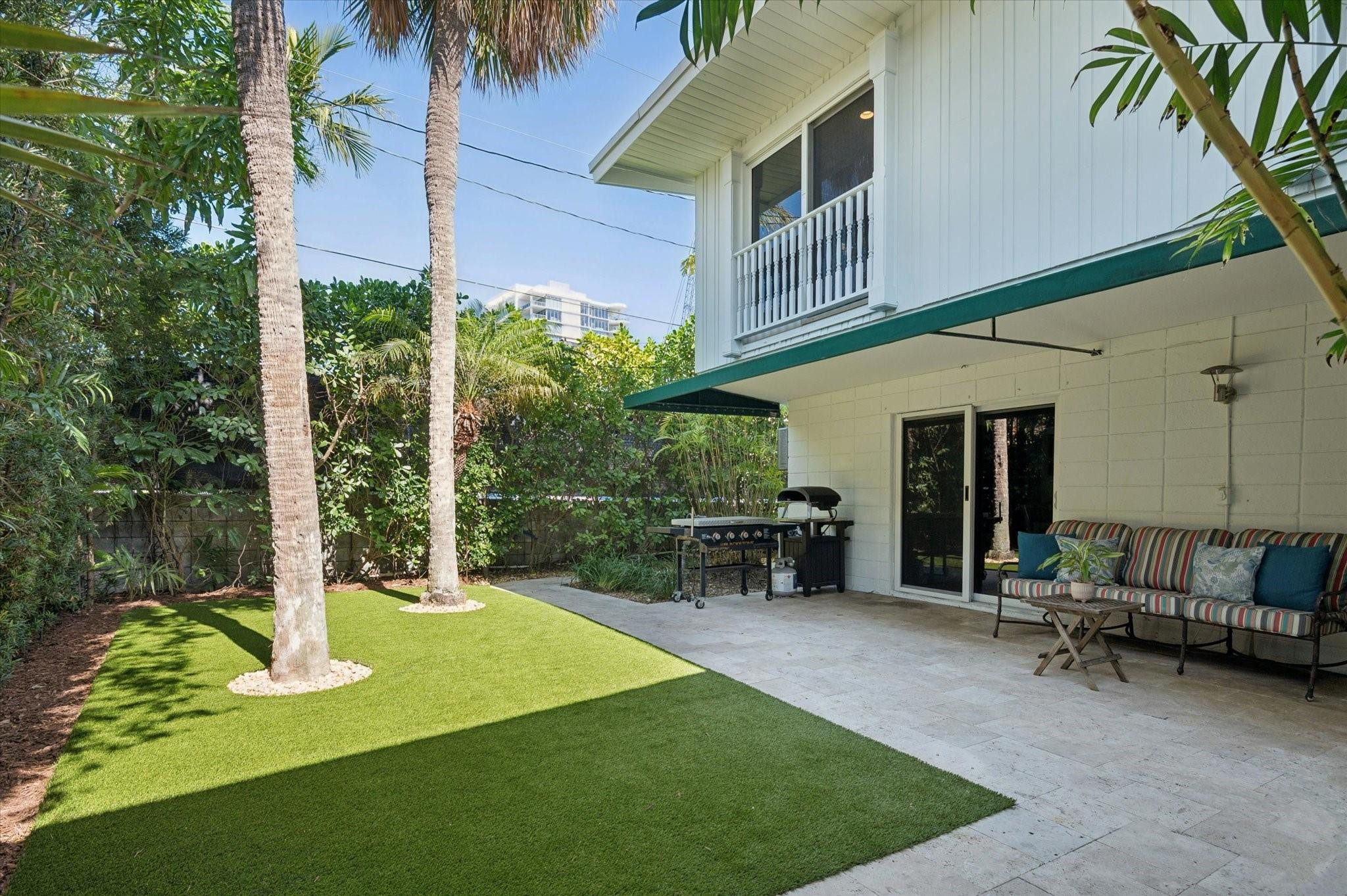 2609 NE 8th Fort Lauderdale, FL 33304