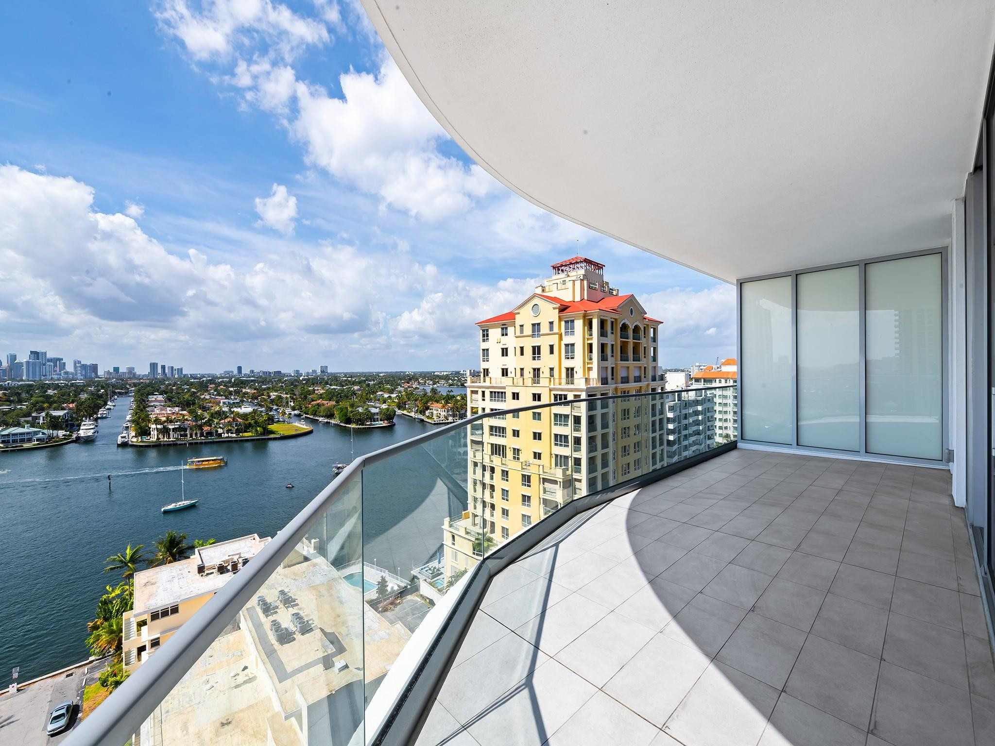 153 N Seabreeze #1002 Fort Lauderdale, FL 33304