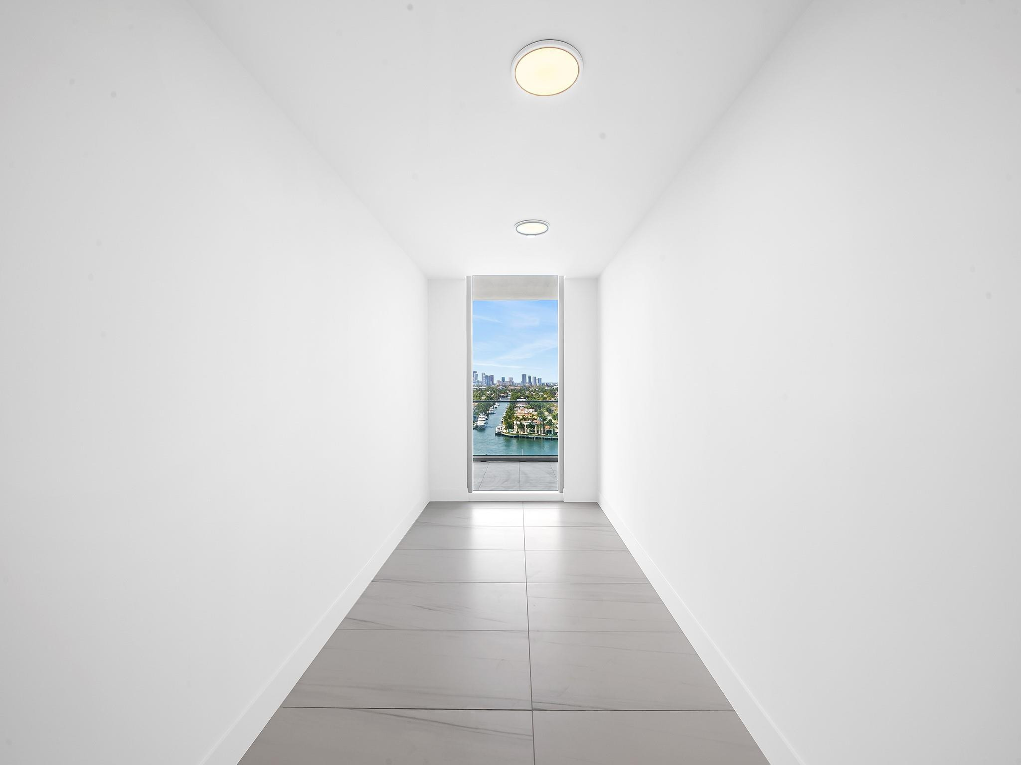 153 N Seabreeze #1002 Fort Lauderdale, FL 33304