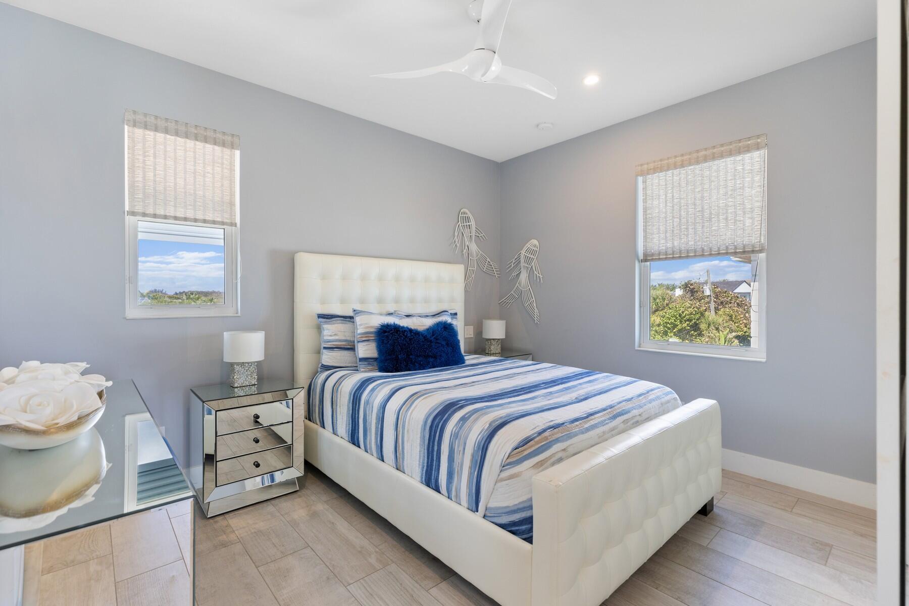 9576 Doubloon Dr Vero Beach, FL 32963