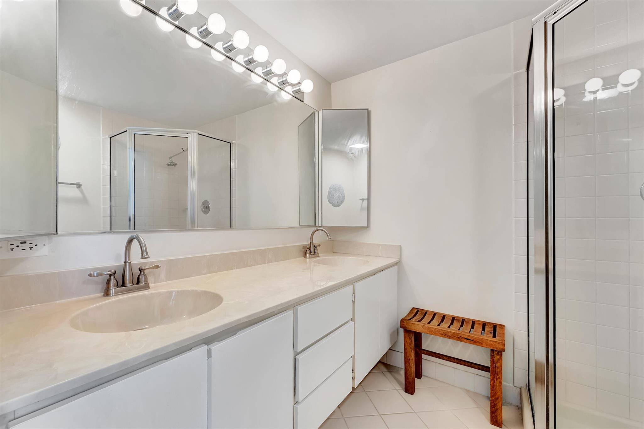 3050 30th Ct Jupiter, FL 33477