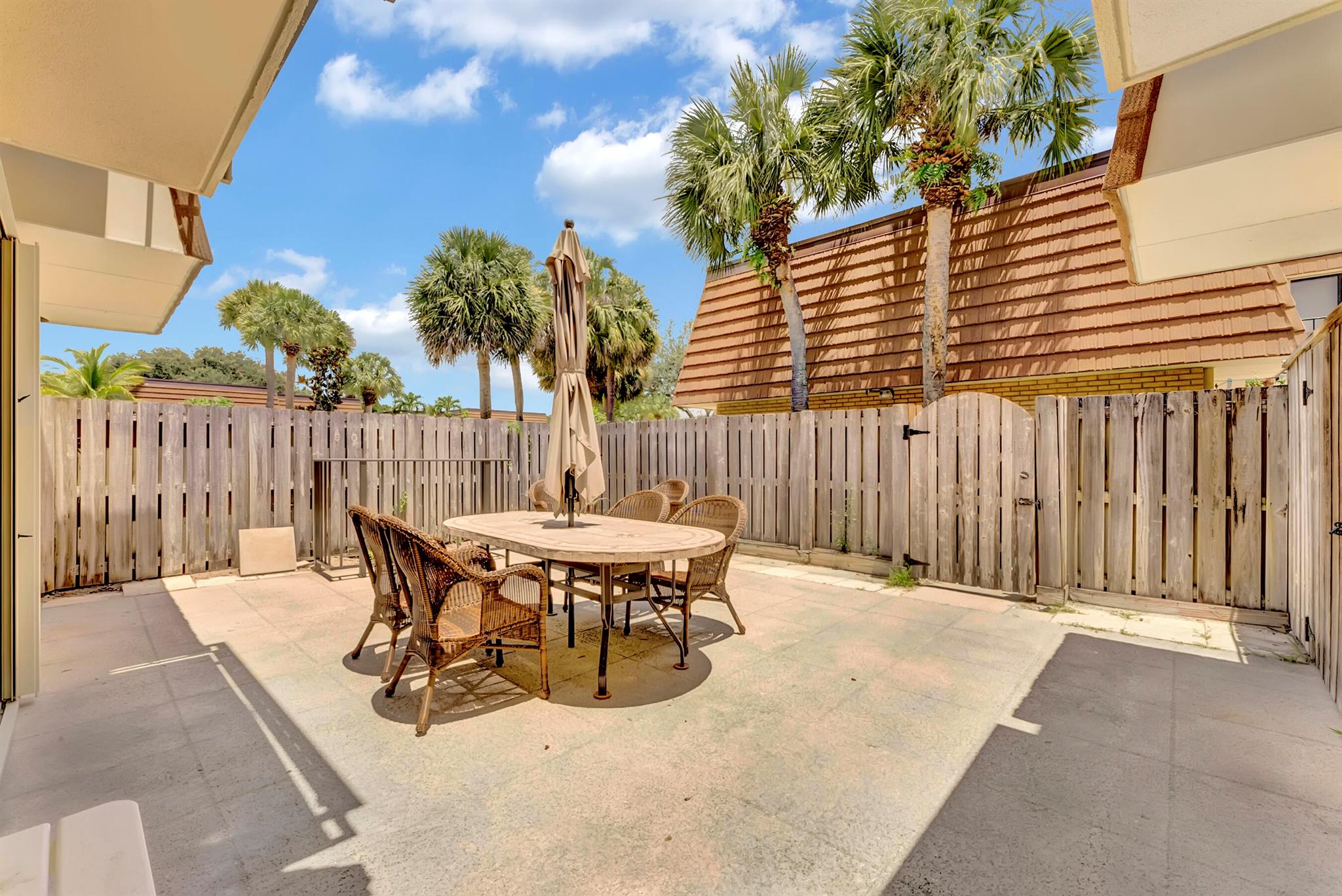 3050 30th Ct Jupiter, FL 33477