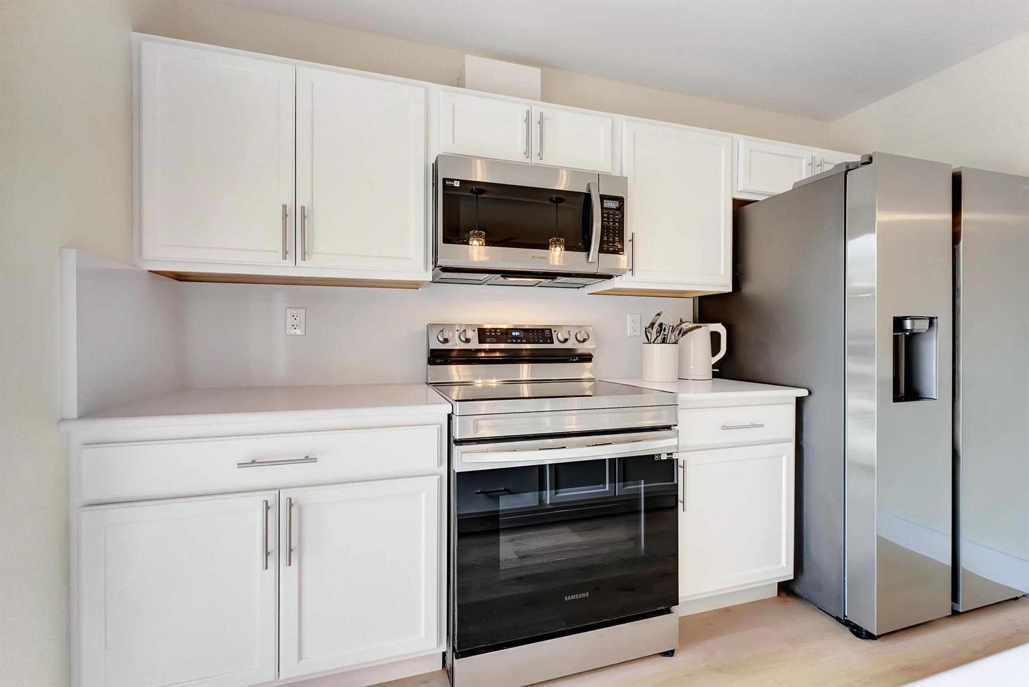 3050 30th Ct Jupiter, FL 33477