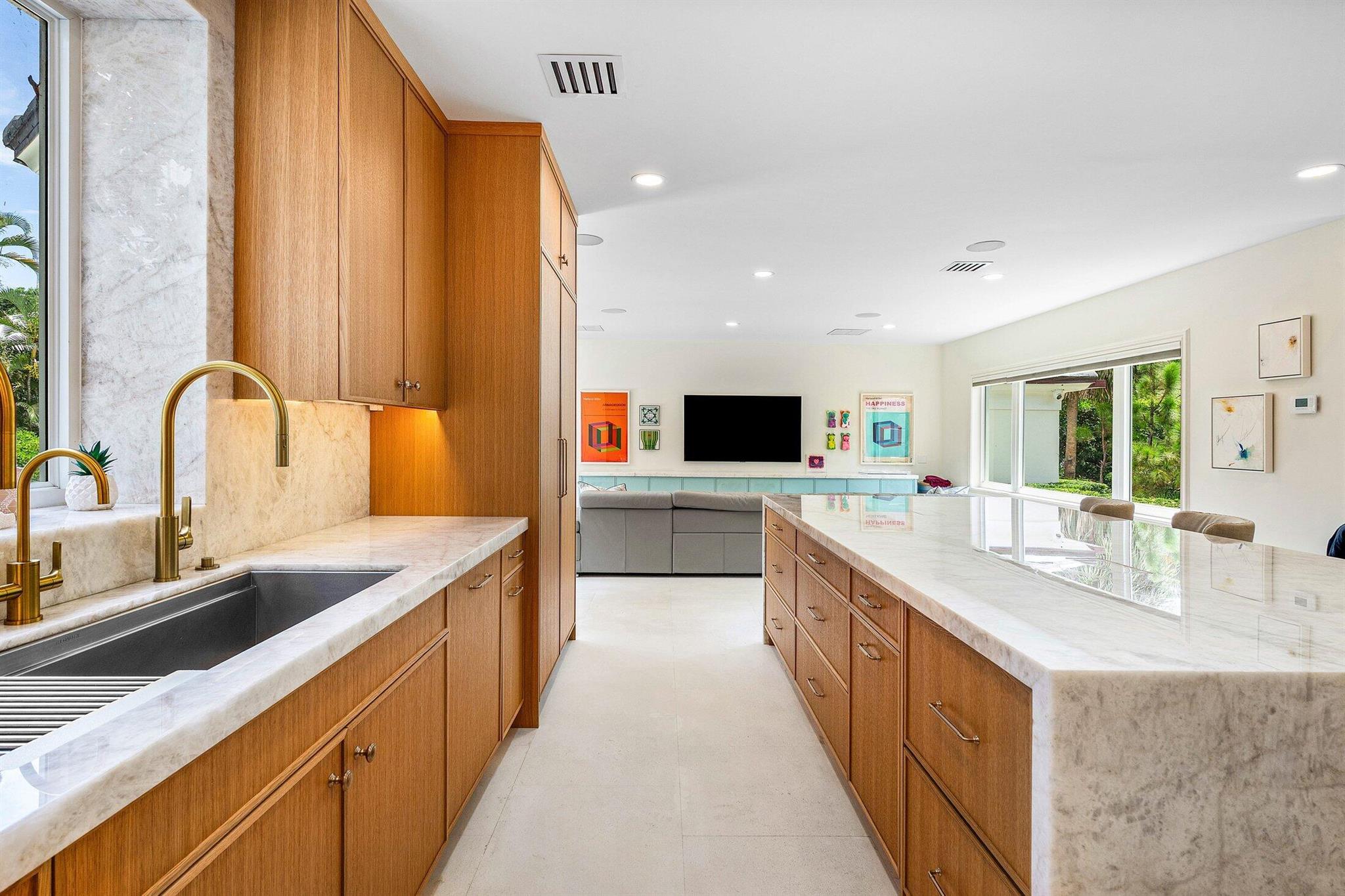 5 Osprey Ct Ocean Ridge, FL 33435