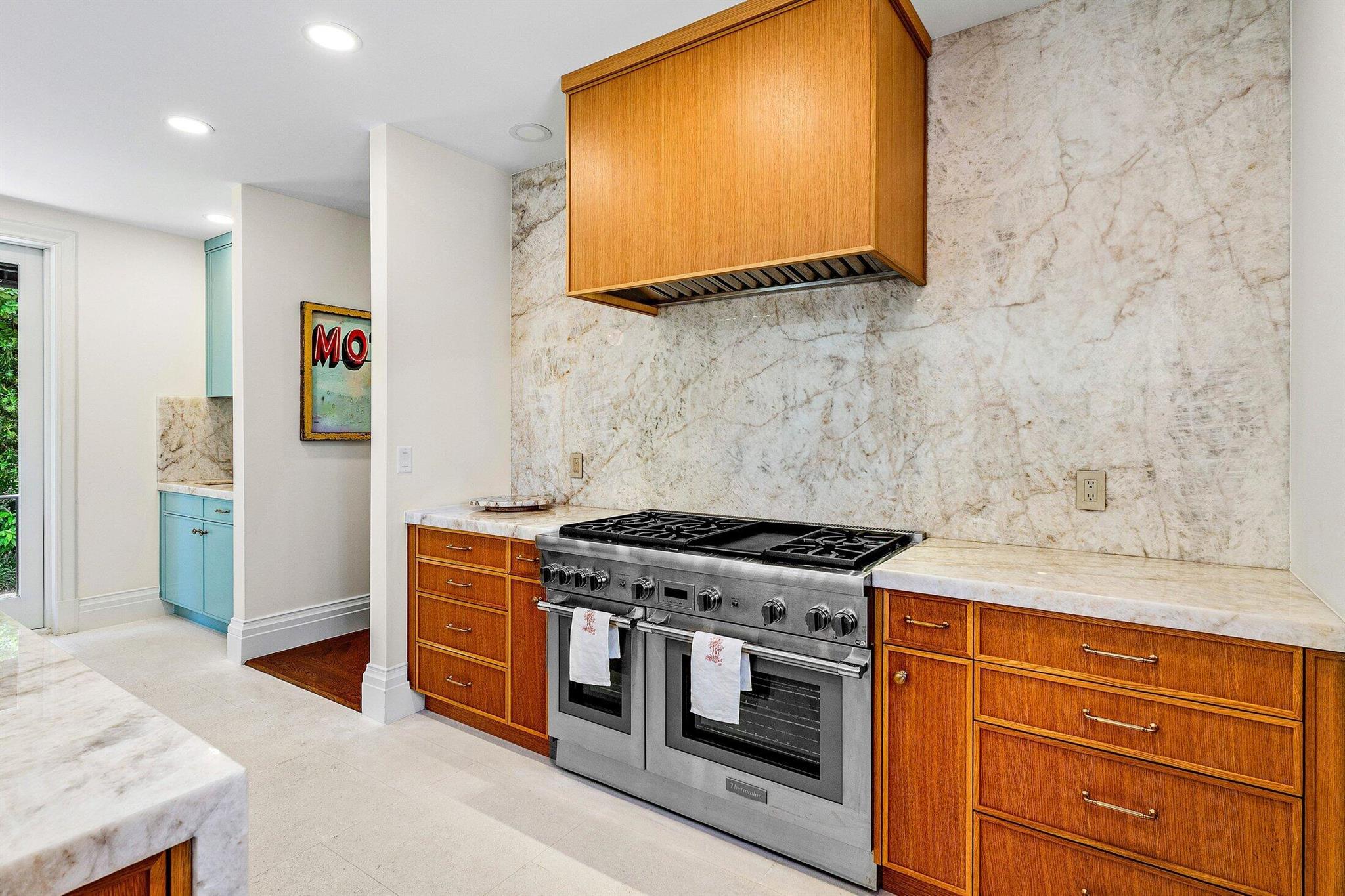 5 Osprey Ct Ocean Ridge, FL 33435