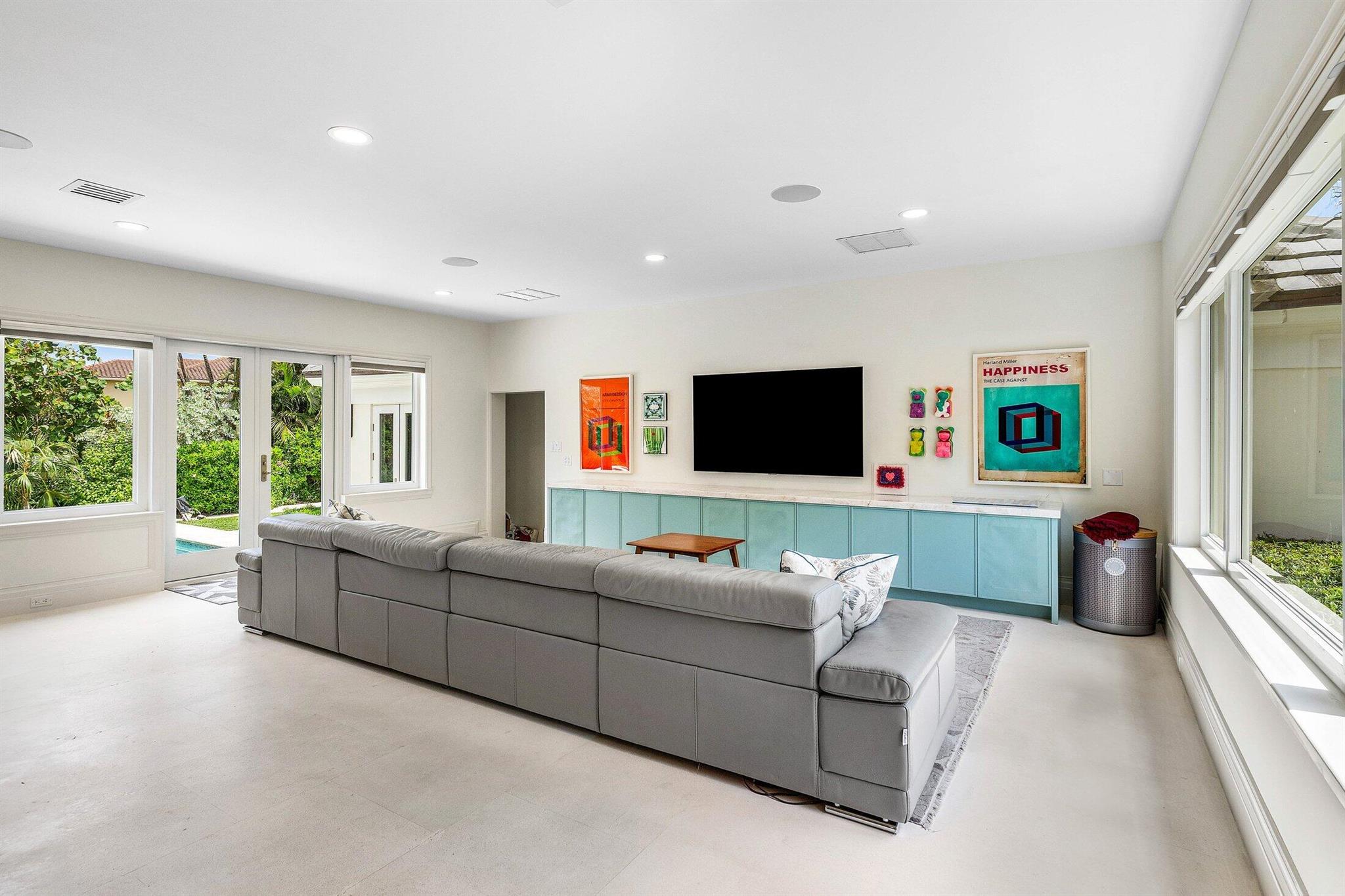 5 Osprey Ct Ocean Ridge, FL 33435