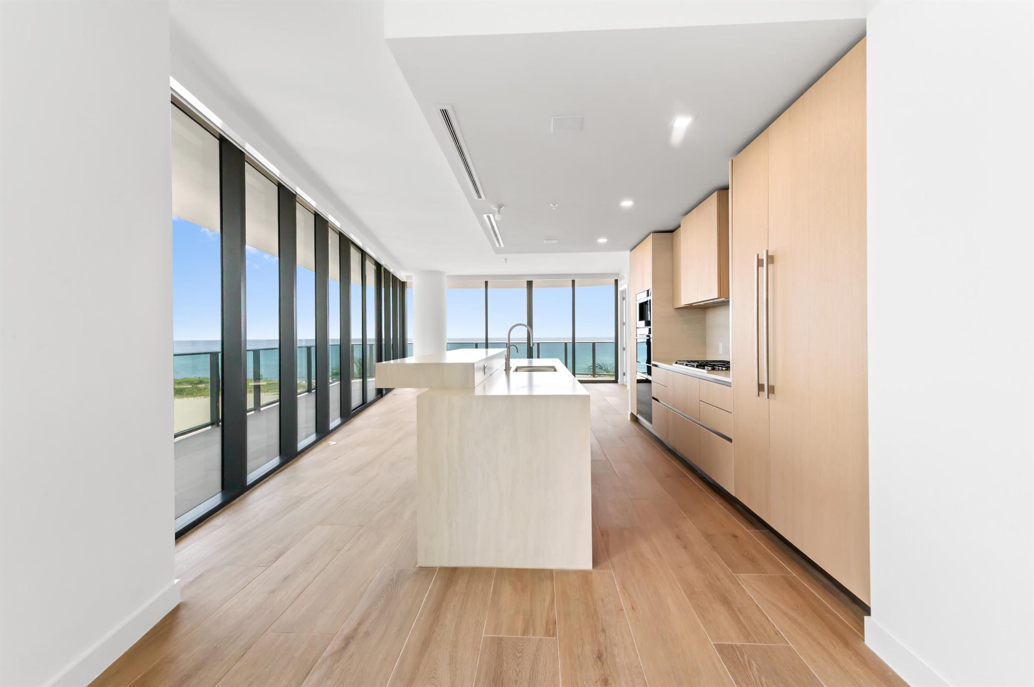 900 N Ocean Blvd #406,Pompano Beach, FL 33062