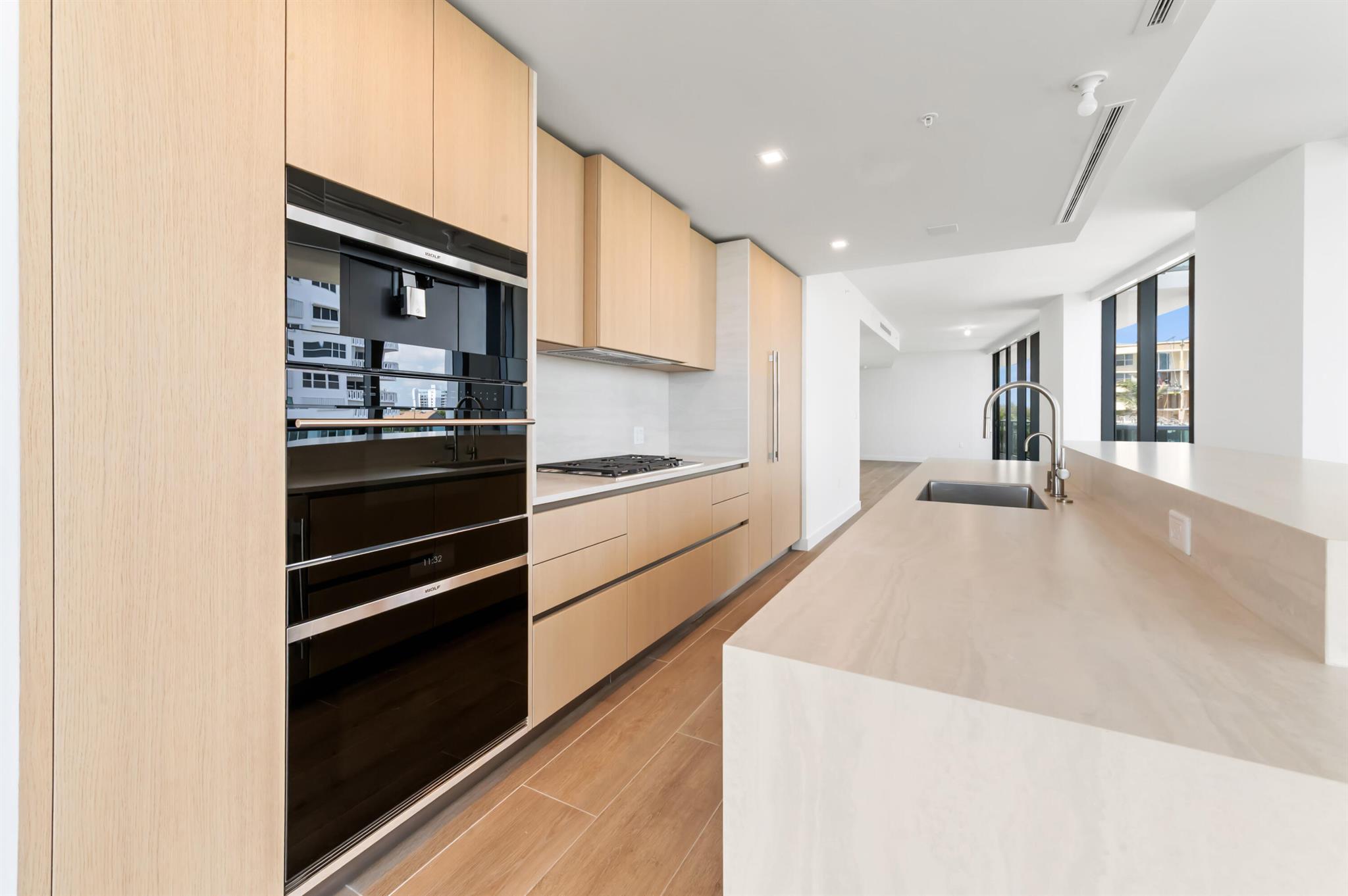 900 N Ocean Blvd #406,Pompano Beach, FL 33062