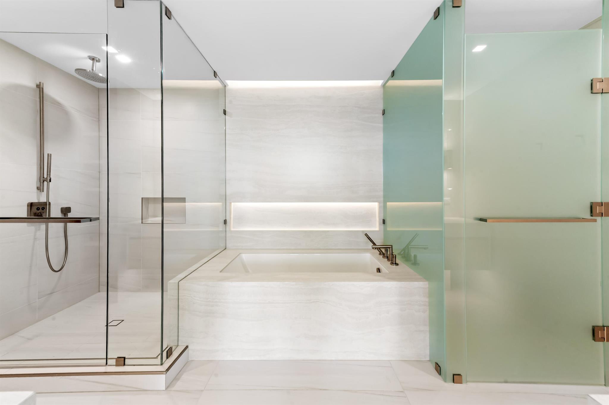 900 N Ocean Blvd #406,Pompano Beach, FL 33062