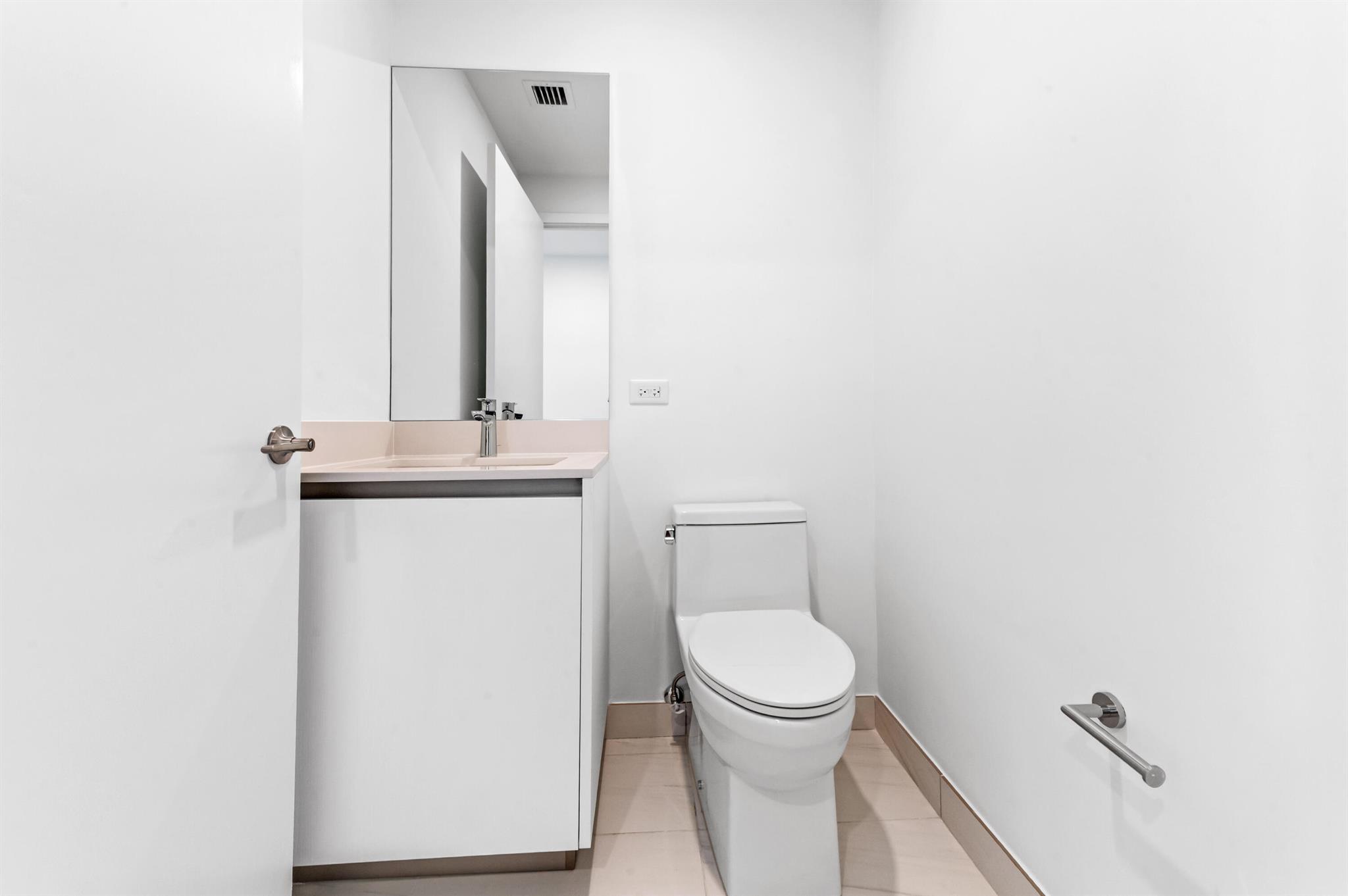 900 N Ocean Blvd #406,Pompano Beach, FL 33062