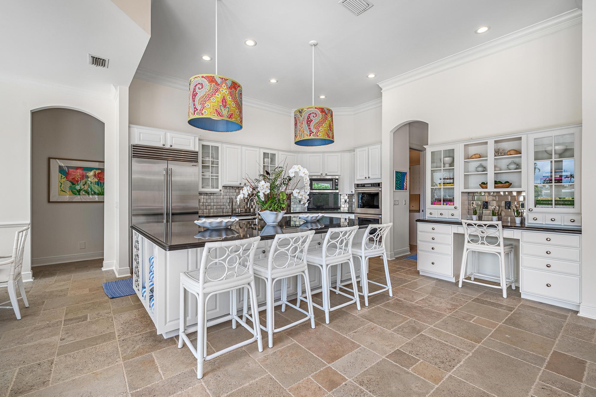 839 Country Clb Dr North Palm Beach, FL 33408