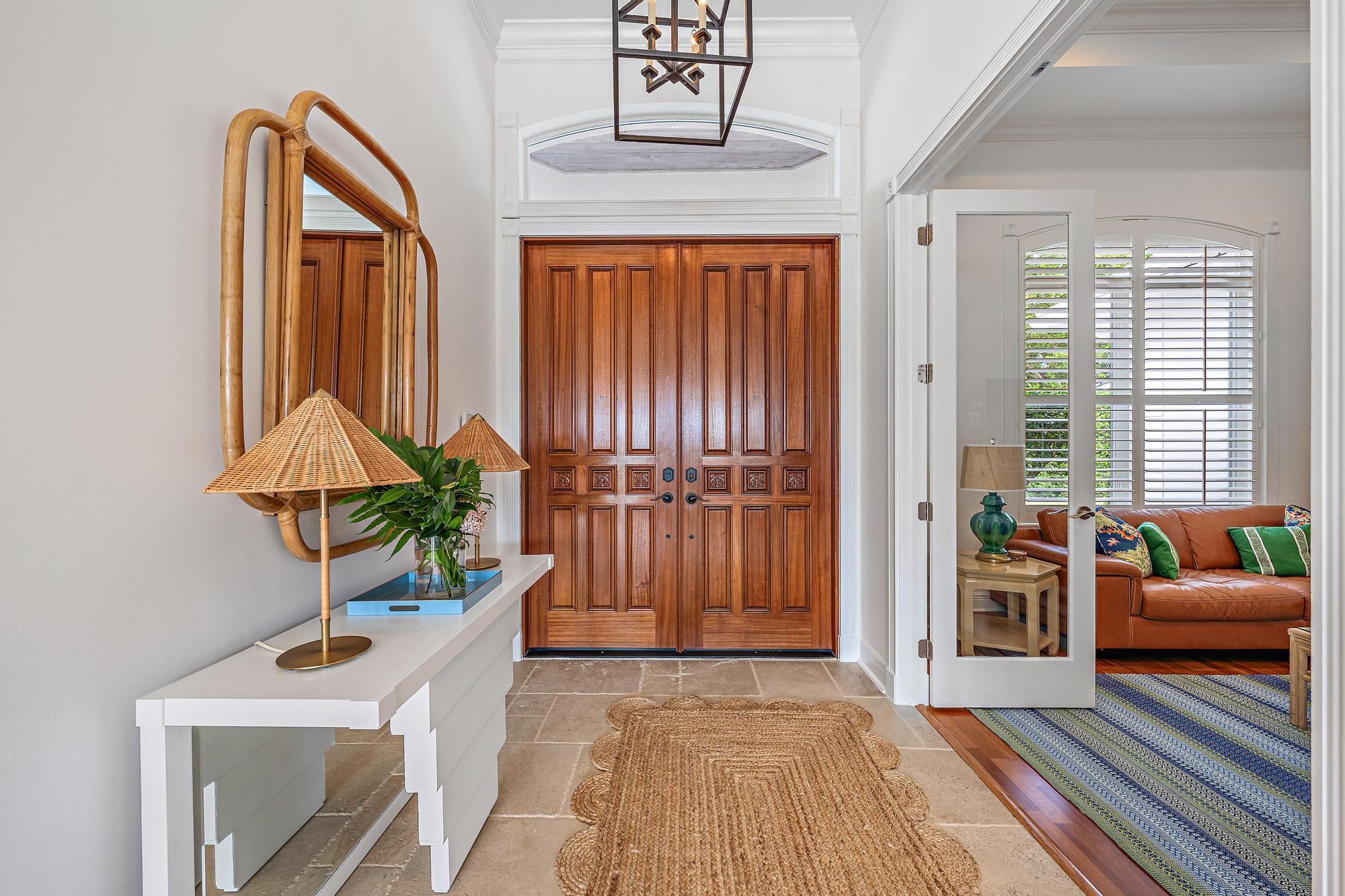 839 Country Clb Dr North Palm Beach, FL 33408