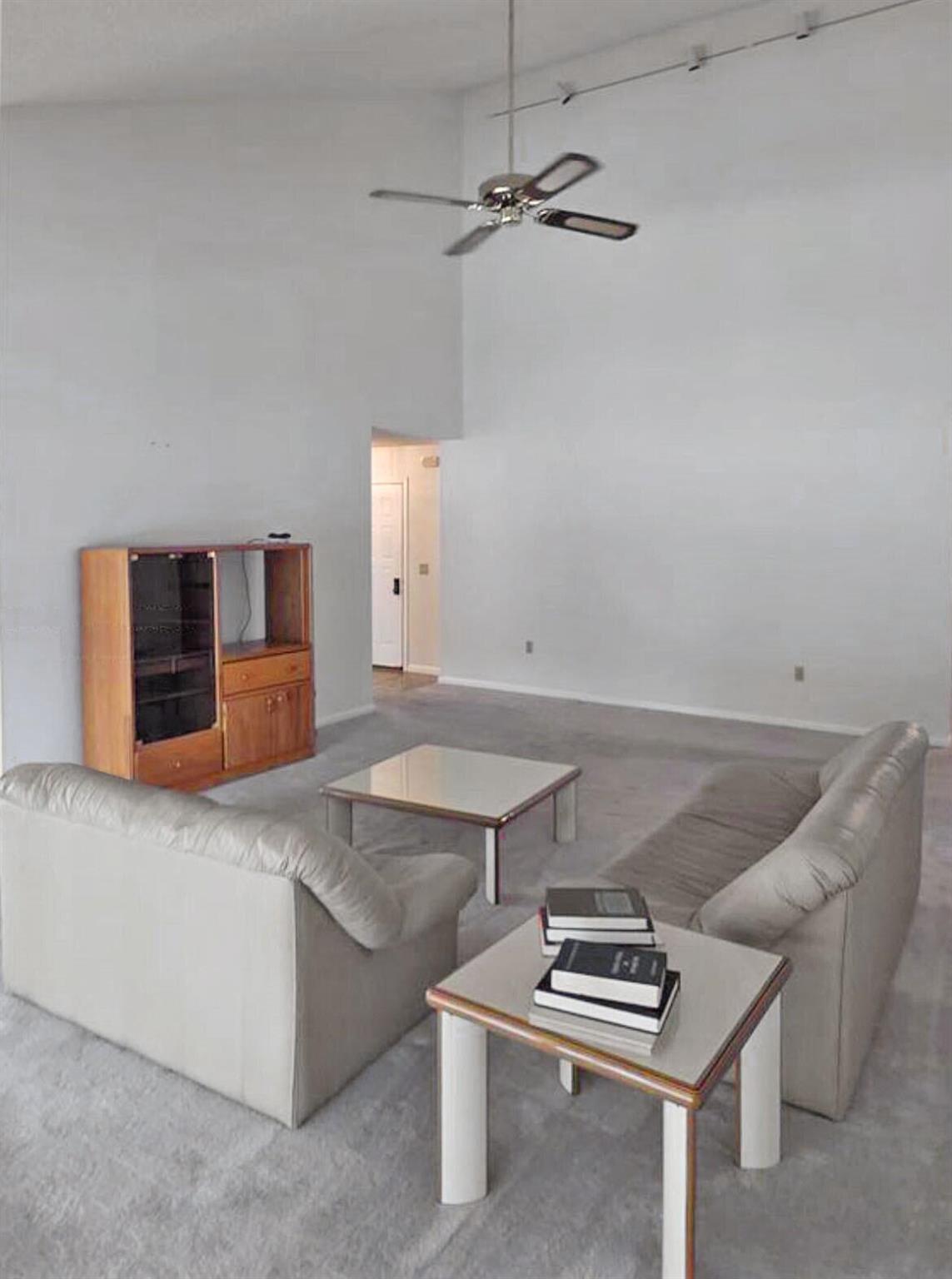 198 Ridge Rd Jupiter, FL 33477