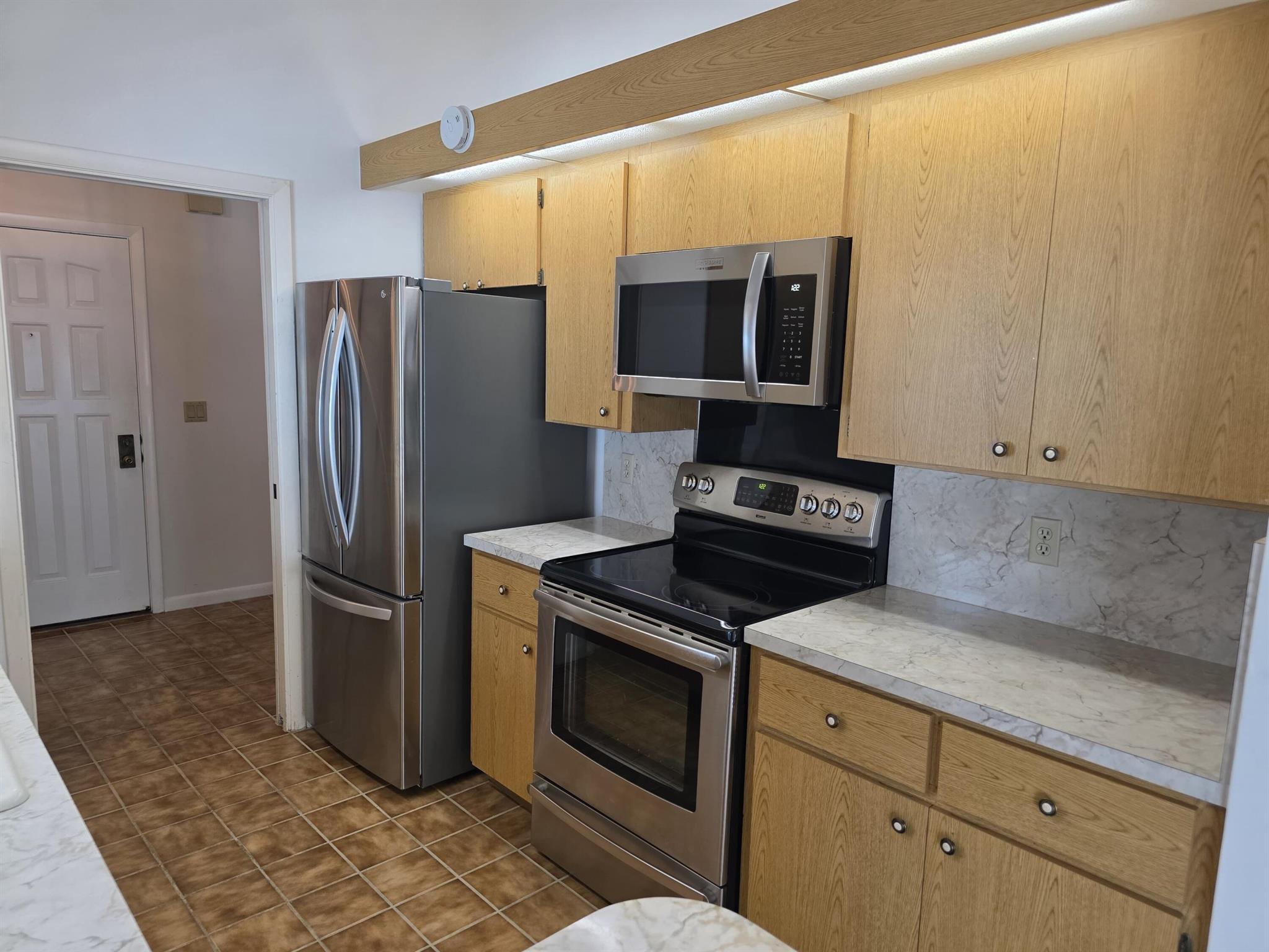 198 Ridge Rd Jupiter, FL 33477