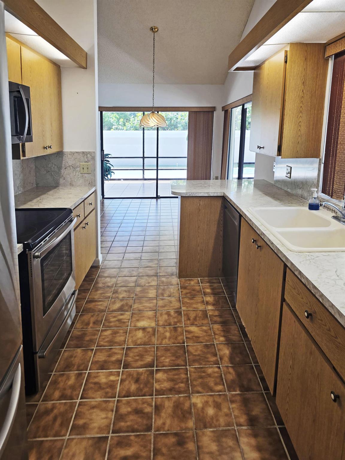 198 Ridge Rd Jupiter, FL 33477