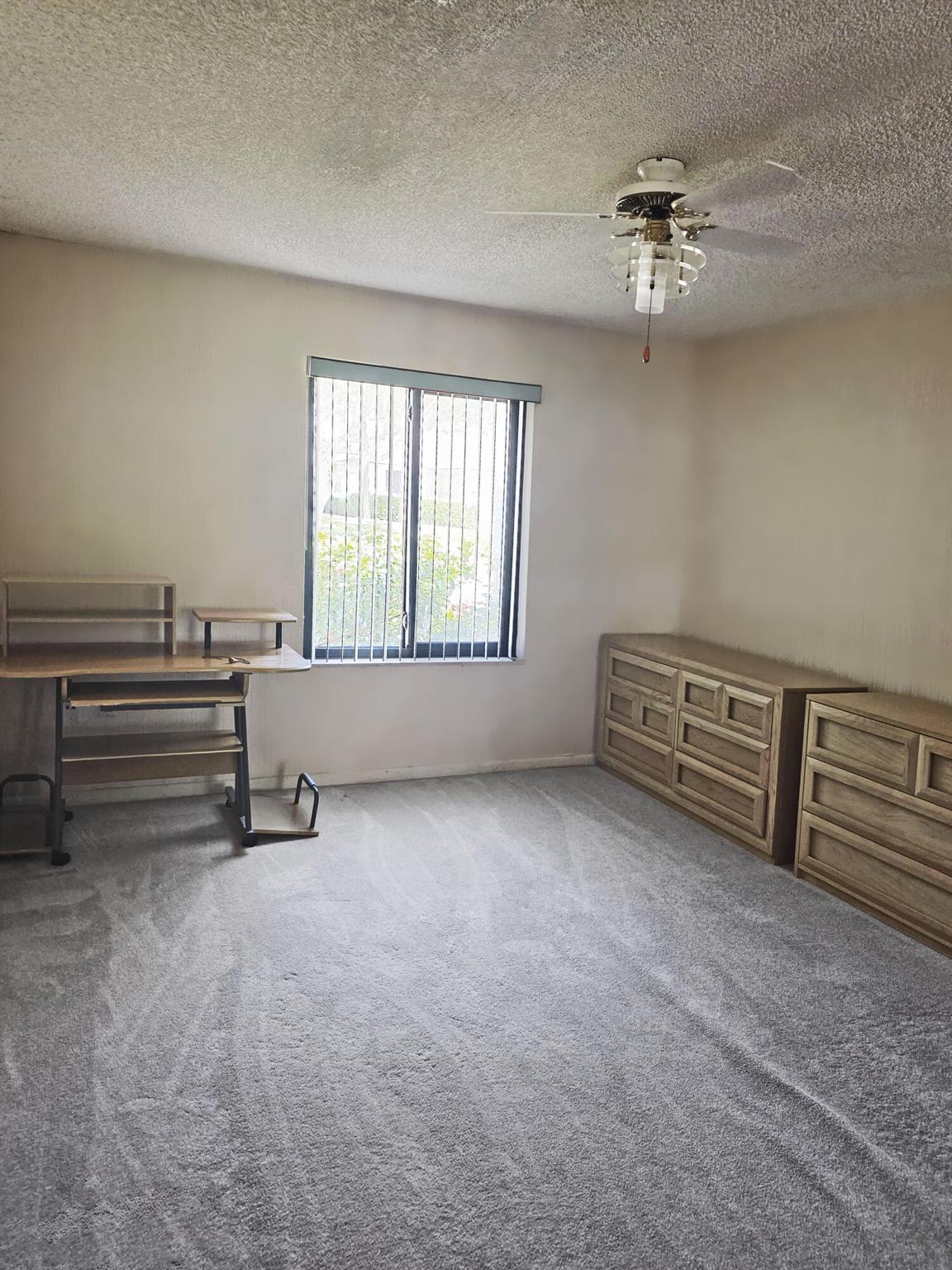 198 Ridge Rd Jupiter, FL 33477